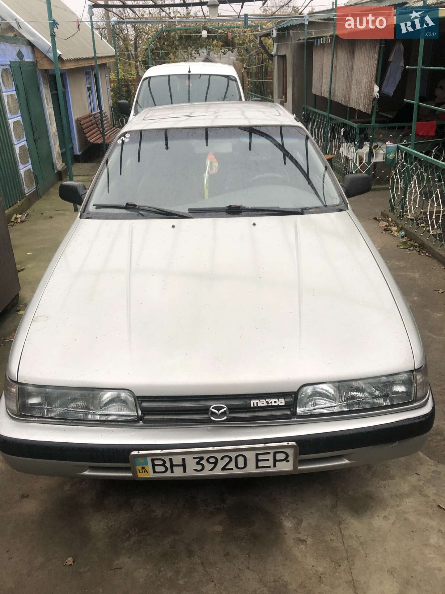 Mazda 626 1989 VIN JMZGD12D201253586 фото оголошення 4 з 9