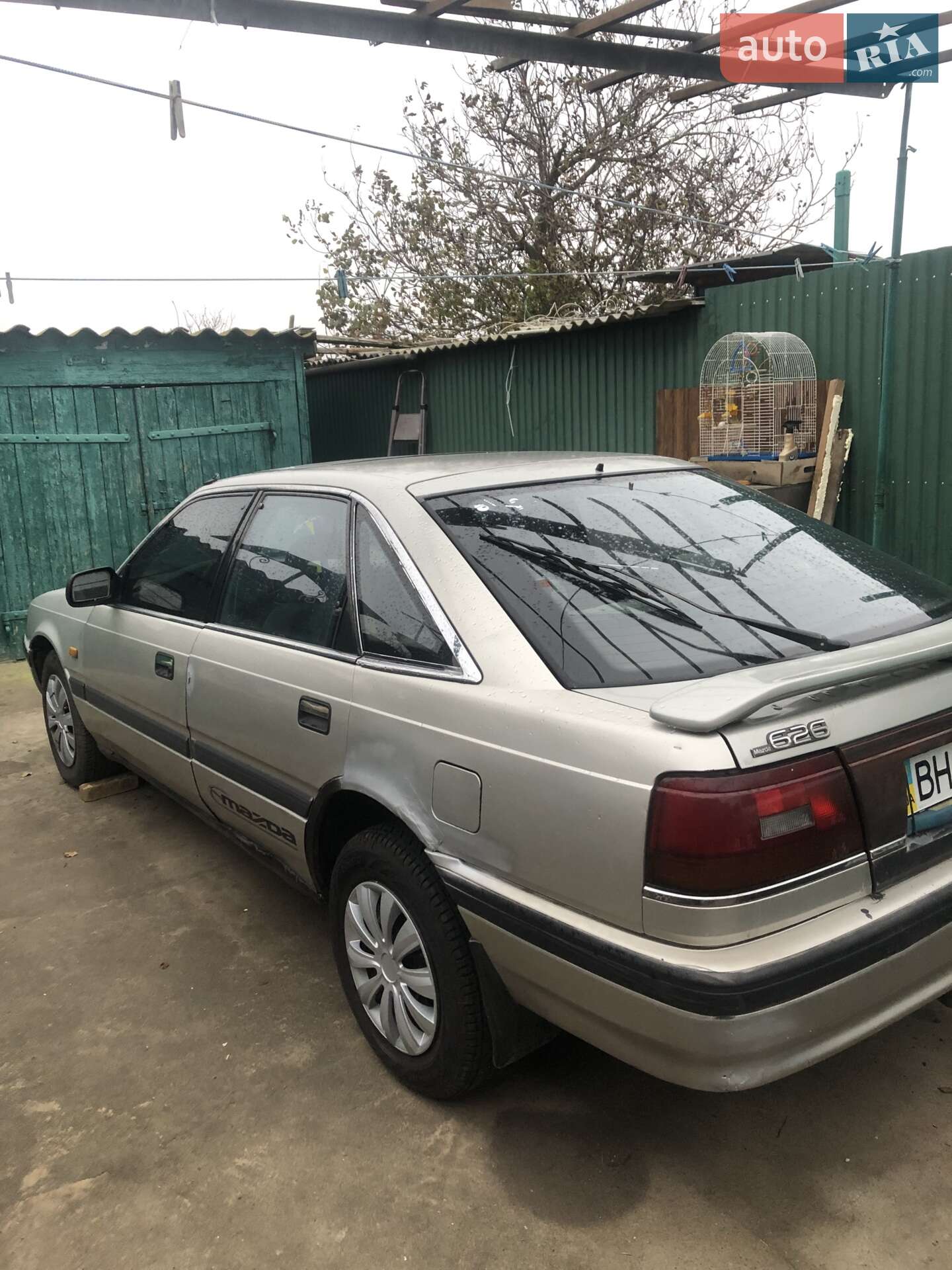 Mazda 626 1989 VIN JMZGD12D201253586 фото оголошення 2 з 5