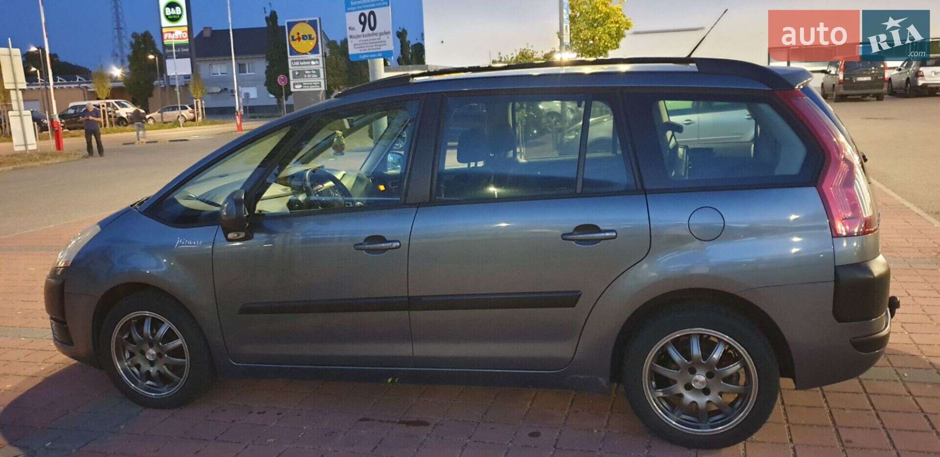 Citroen C4 Picasso 2008 VIN VF7UA9HZC45318806 фото оголошення 2 з 13