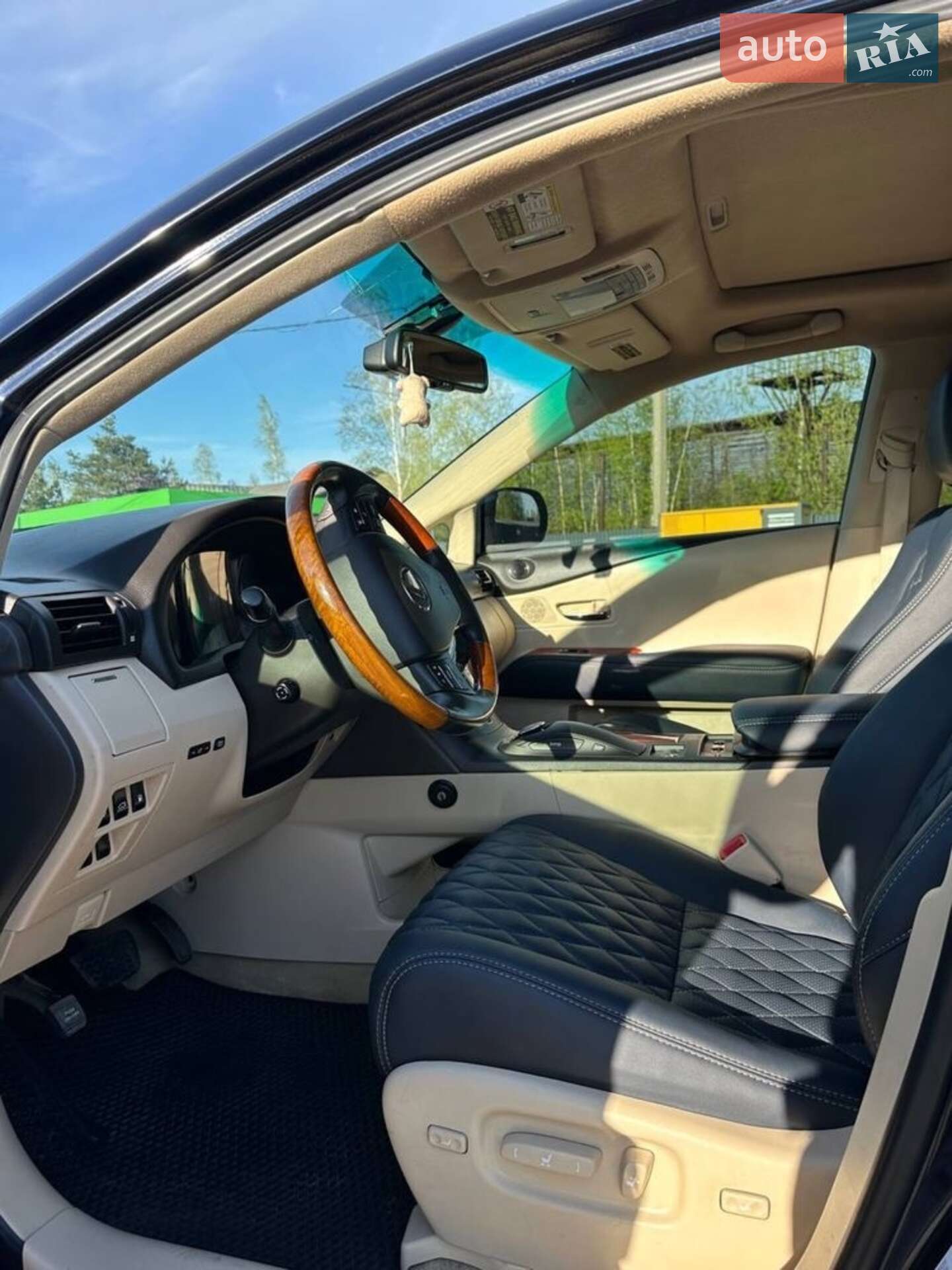 LEXUS RX 350 2010 VIN JTJBK1BA0A2418737 фото оголошення 2 з 16