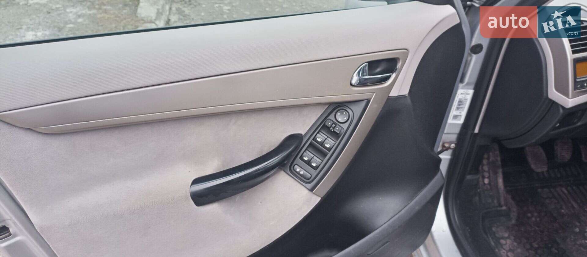 Citroen Grand C4 Picasso 2007 VIN VF7UA9HZC45038111 фото оголошення 28 з 36