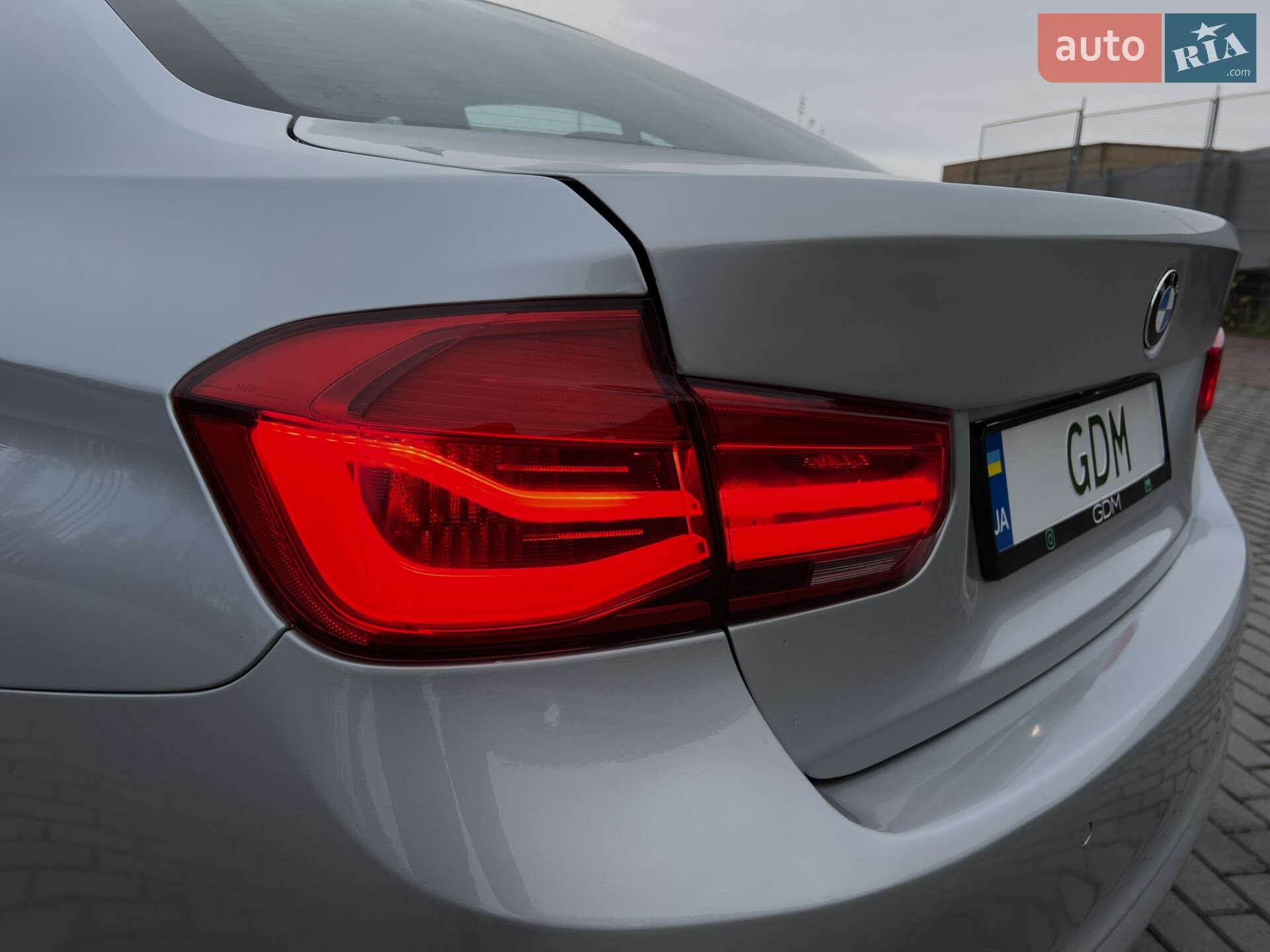 BMW 3 Series 2017 VIN WBA8E5G36HNU44402 фото оголошення 17 з 17
