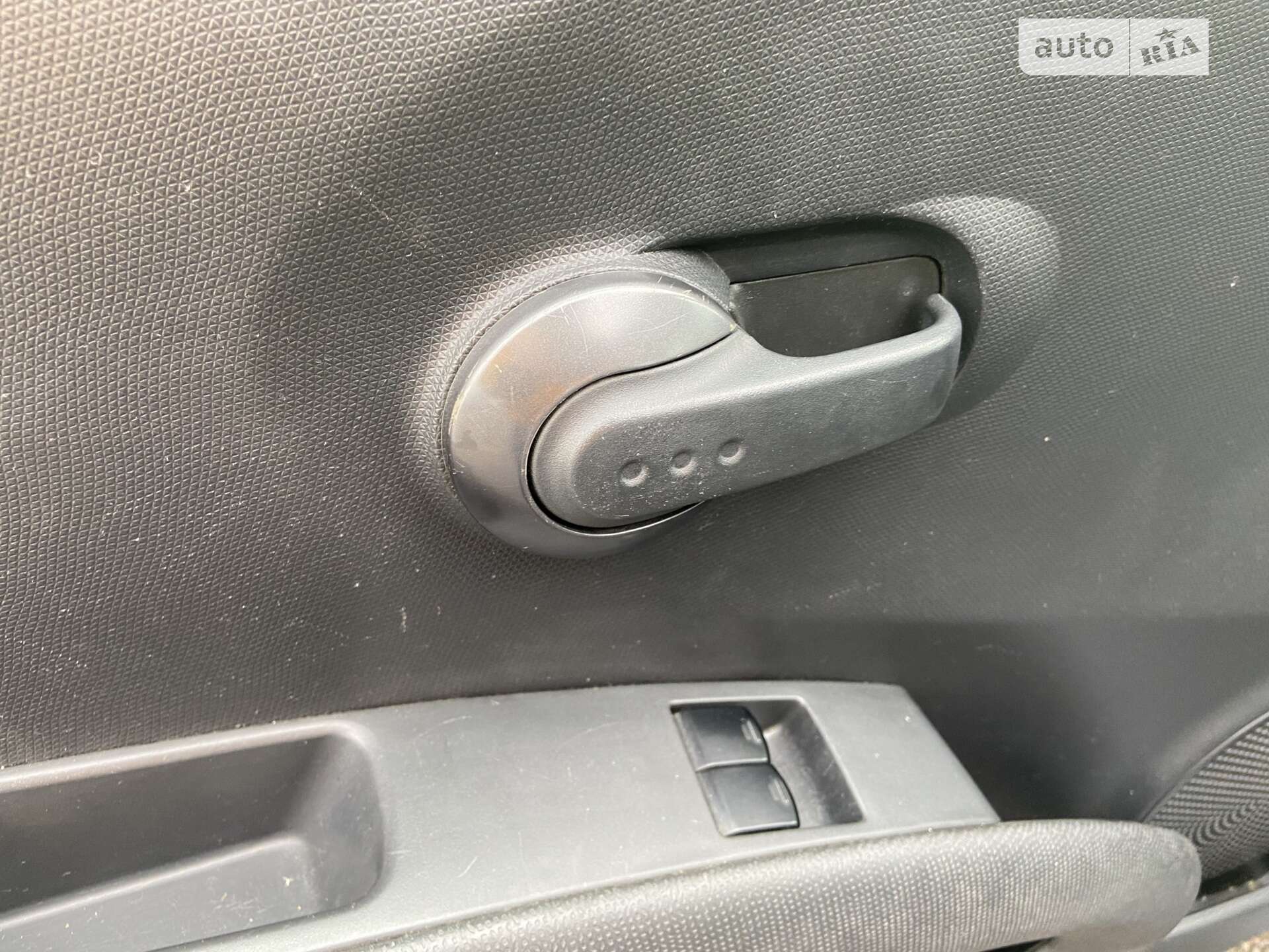 Nissan Micra 2009 VIN SJNFBAK12U3136896 фото оголошення 17 з 26
