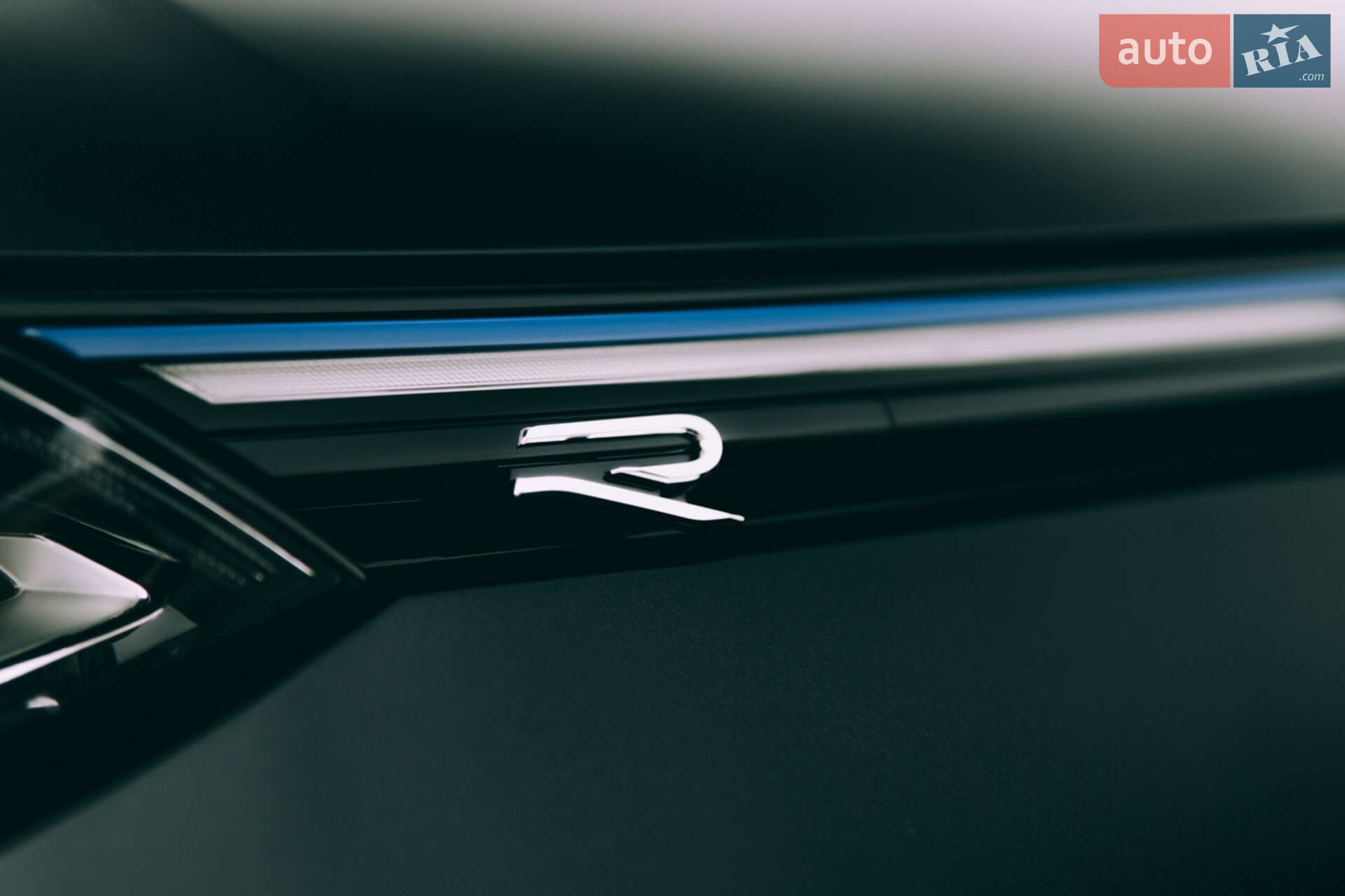 Volkswagen Golf R 2022 VIN WVWEB7CD3NW168047 фото оголошення 15 з 80