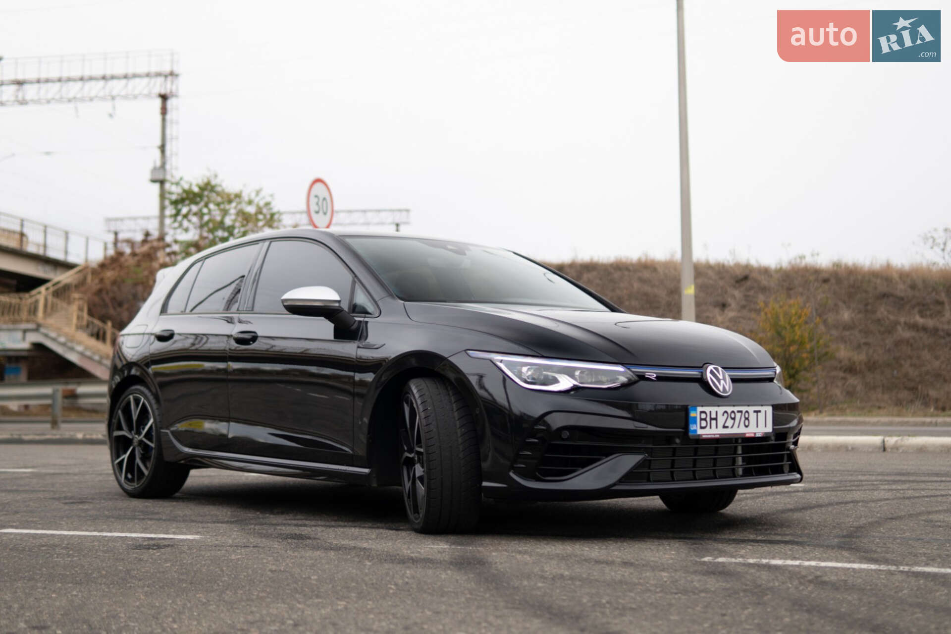 Volkswagen Golf R 2022 VIN WVWEB7CD3NW168047 фото оголошення 31 з 80