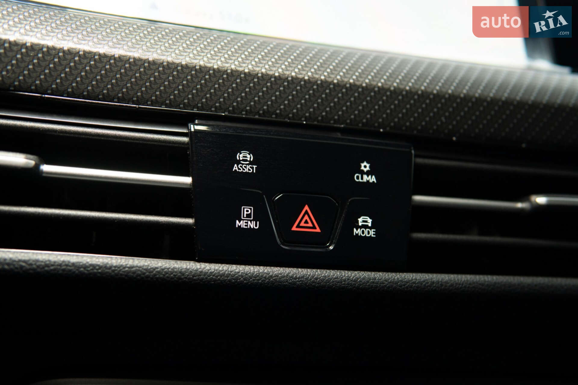 Volkswagen Golf R 2022 VIN WVWEB7CD3NW168047 фото оголошення 94 з 119
