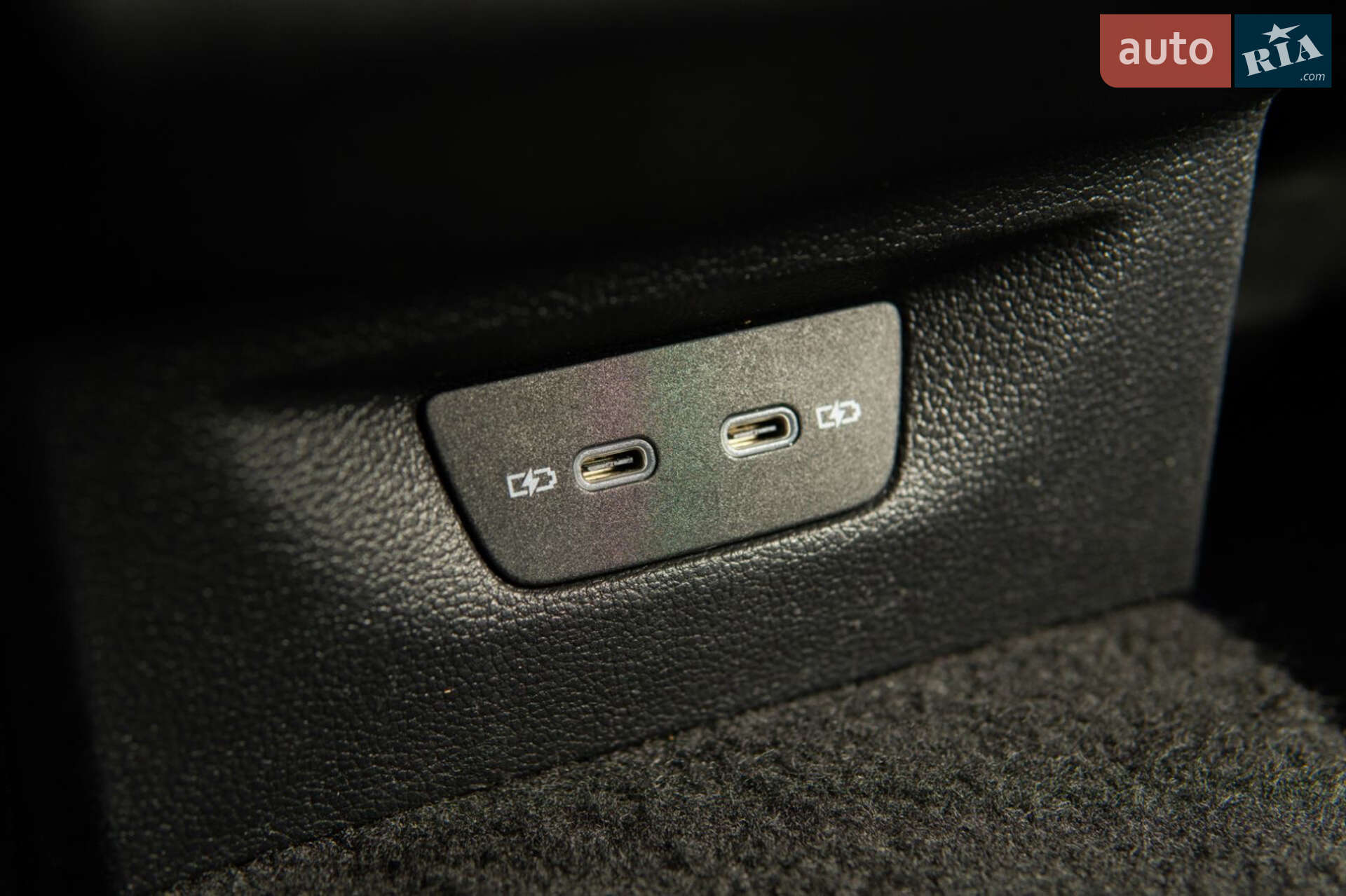 Volkswagen Golf R 2022 VIN WVWEB7CD3NW168047 фото оголошення 86 з 119