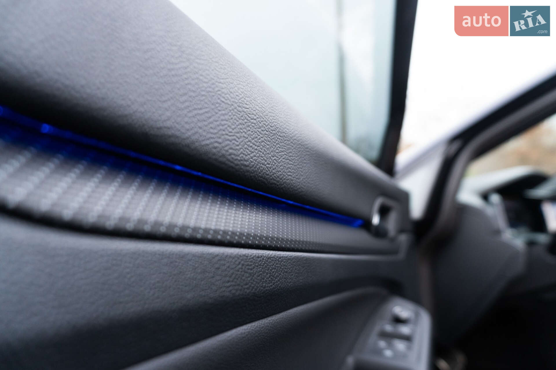 Volkswagen Golf R 2022 VIN WVWEB7CD3NW168047 фото оголошення 115 з 119