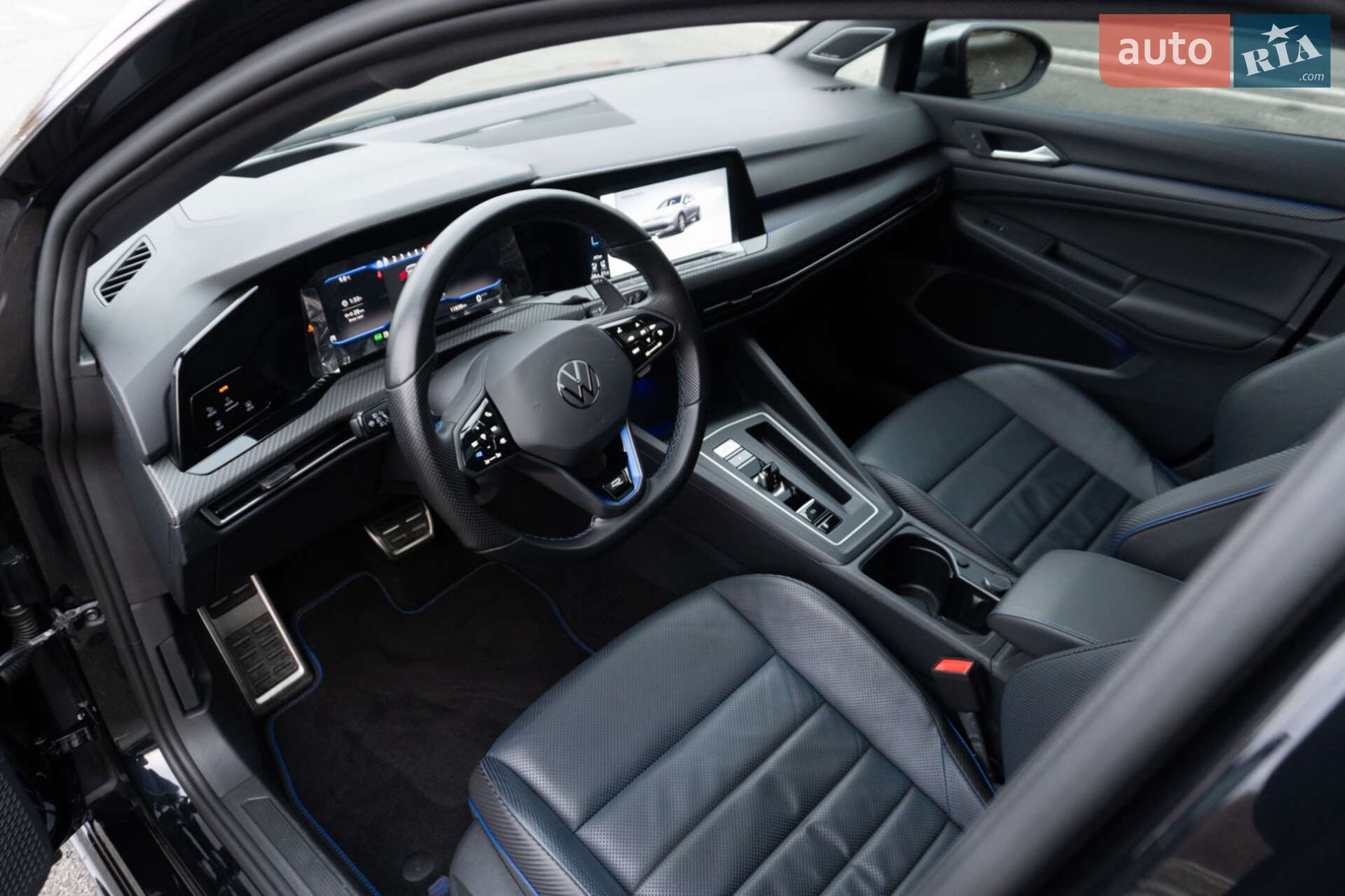 Volkswagen Golf R 2022 VIN WVWEB7CD3NW168047 фото оголошення 114 з 119
