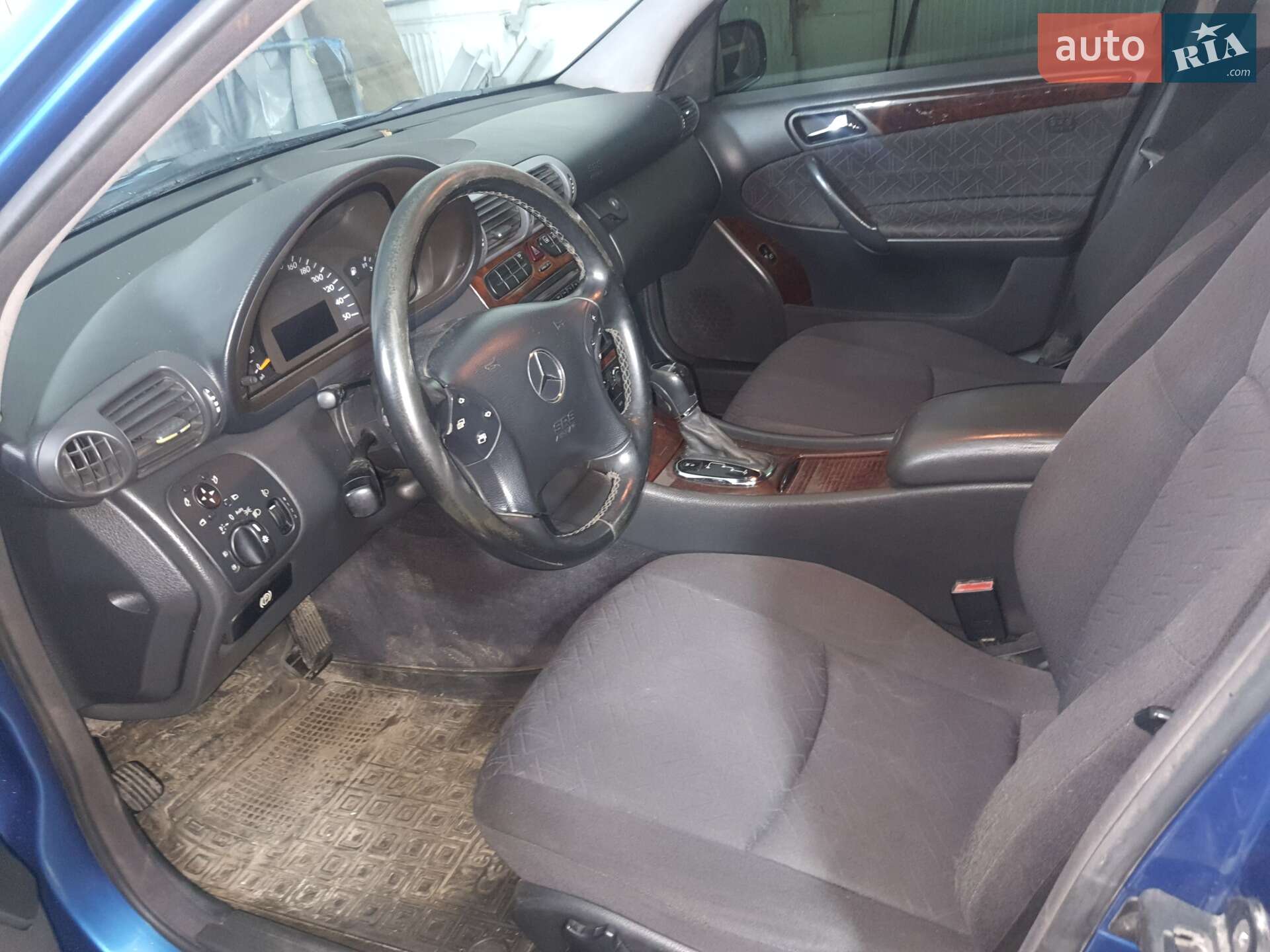 Mercedes-Benz C-Class 2000 VIN WDB2030451A010341 фото оголошення 3 з 19