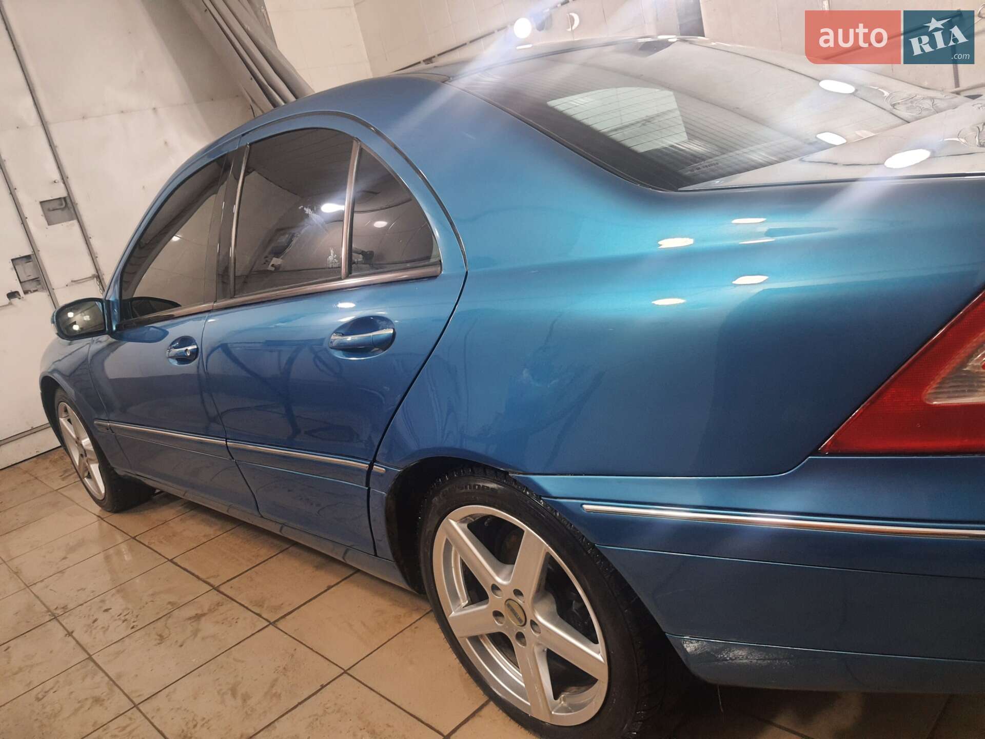 Mercedes-Benz C-Class 2000 VIN WDB2030451A010341 фото оголошення 9 з 19