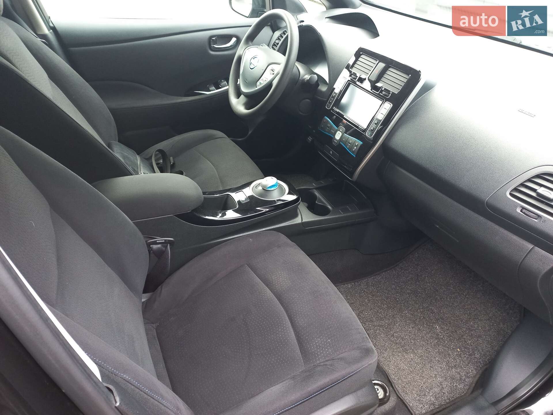 Nissan Leaf 2017 VIN SJNFAAZE0U6060817 фото оголошення 18 з 23