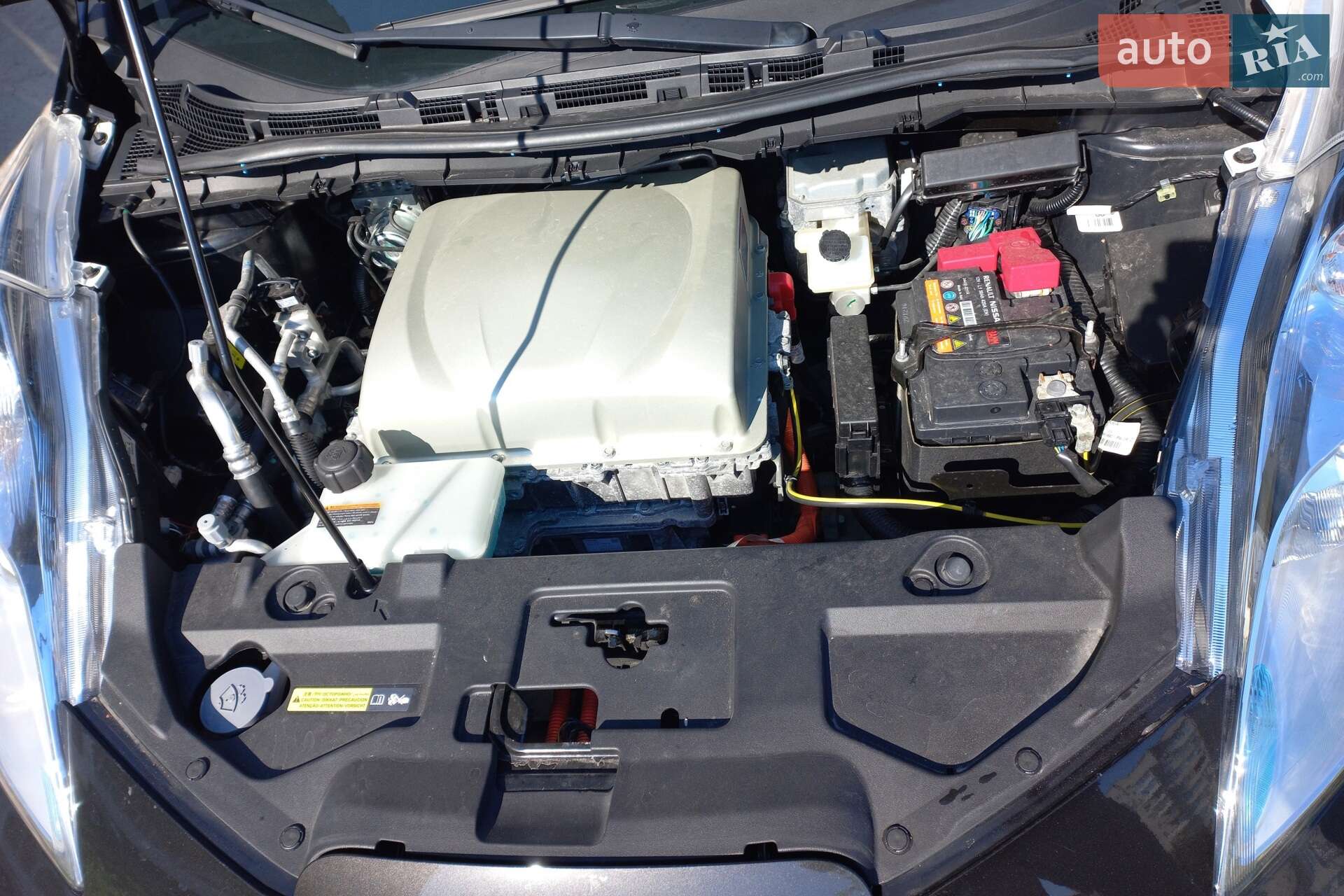Nissan Leaf 2017 VIN SJNFAAZE0U6060817 фото оголошення 19 з 23