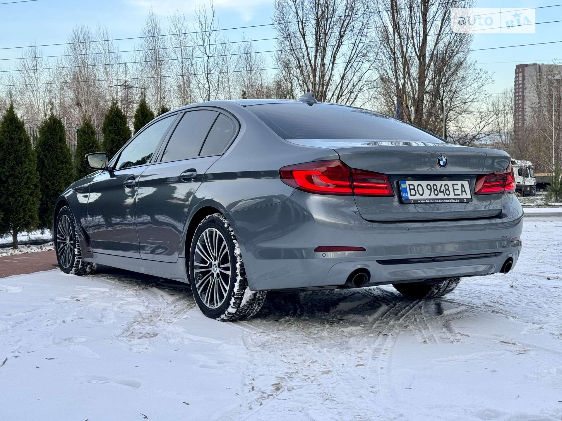 BMW 5 Series 2017 VIN WBAJE31050B169776 фото оголошення 7 з 27
