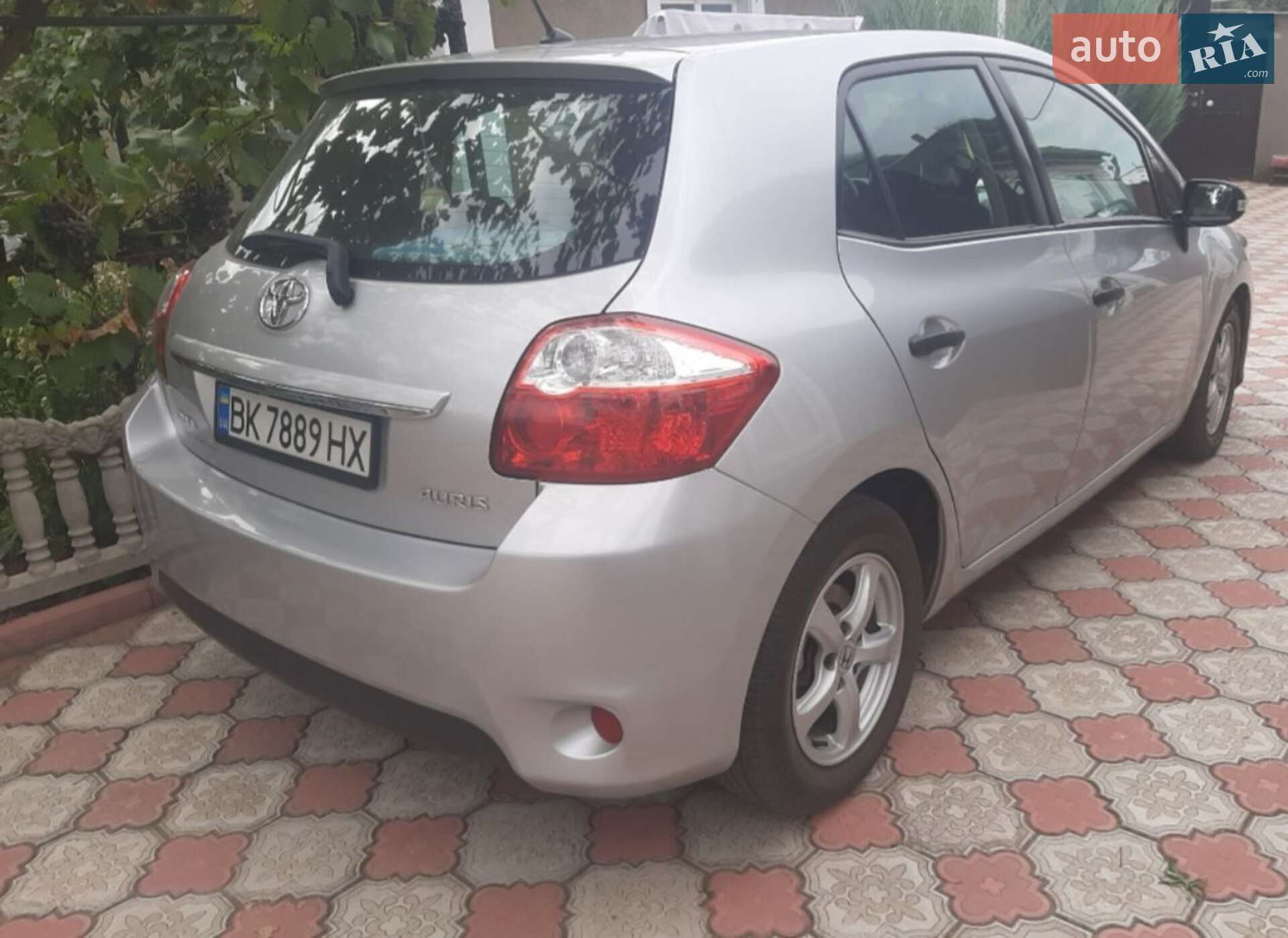 Toyota Auris 2011 VIN NMTKN58E40R052556 фото оголошення 3 з 13