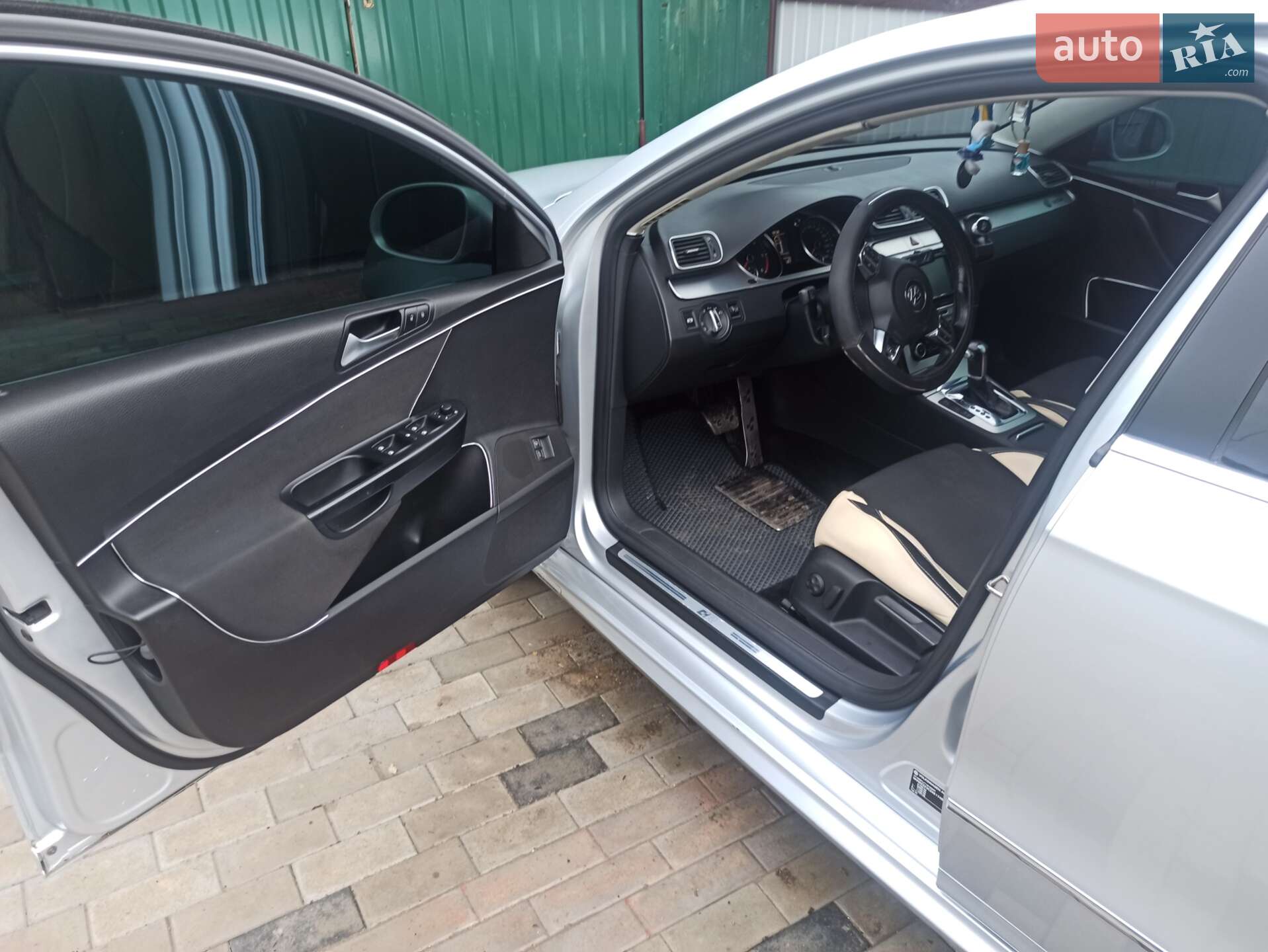 Volkswagen Passat 2010 VIN WVWZZZ3CZAE174546 фото оголошення 10 з 23