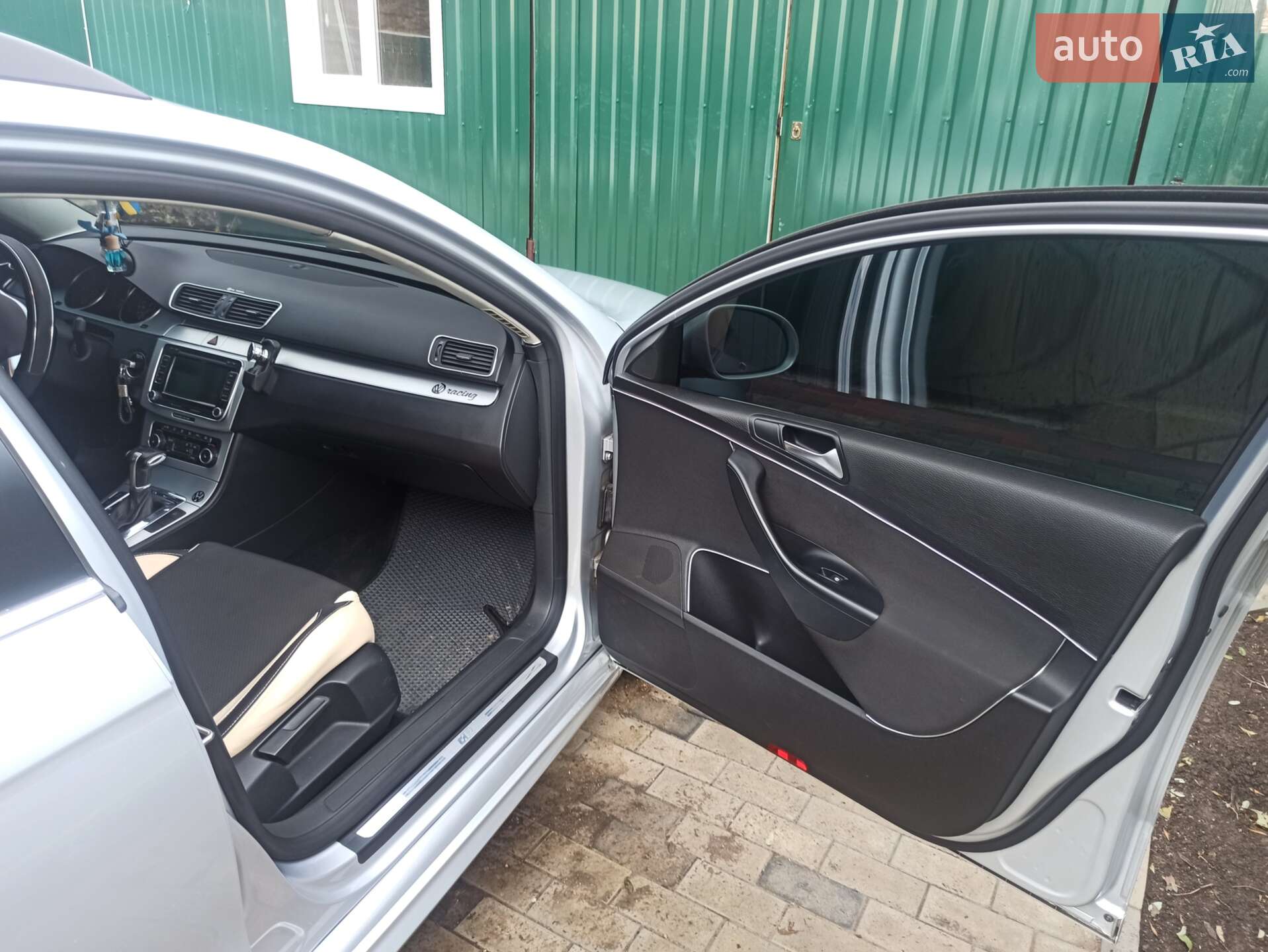 Volkswagen Passat 2010 VIN WVWZZZ3CZAE174546 фото оголошення 13 з 23