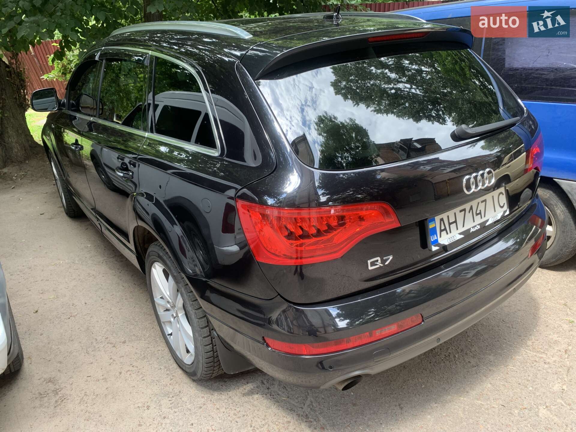 Audi Q7 2011 VIN WA1LGAFE3CD001779 фото оголошення 7 з 10