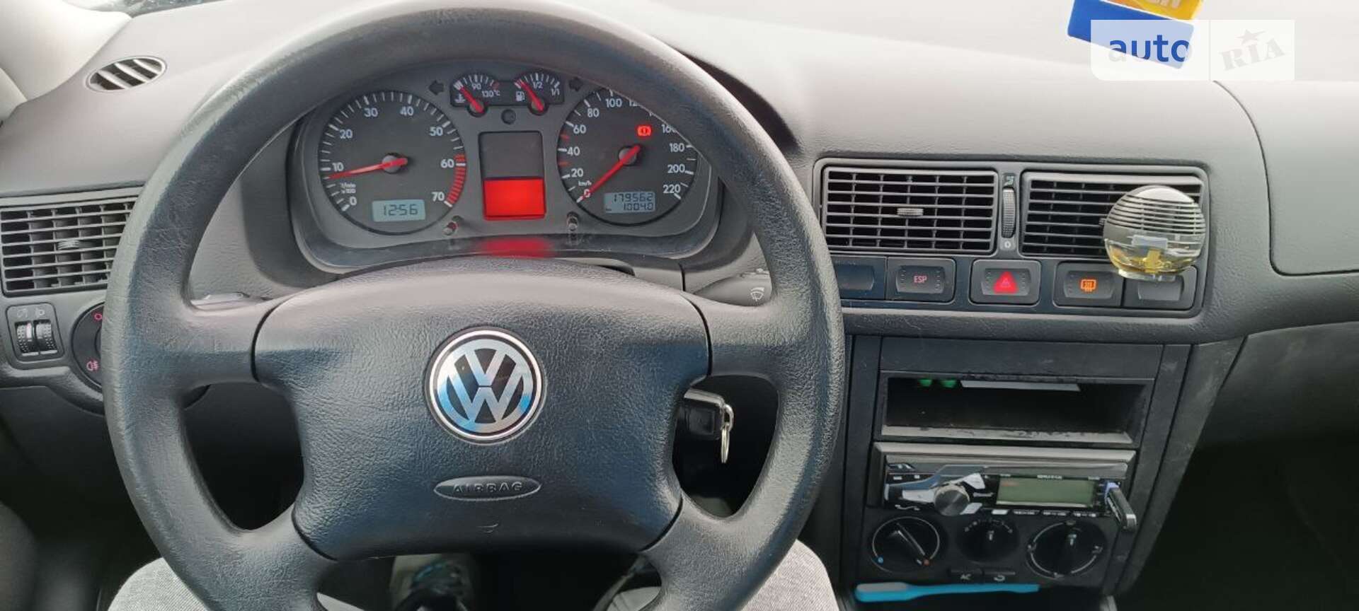 Volkswagen Golf 2002 VIN WVWZZZ1JZ2U563282 фото оголошення 15 з 30