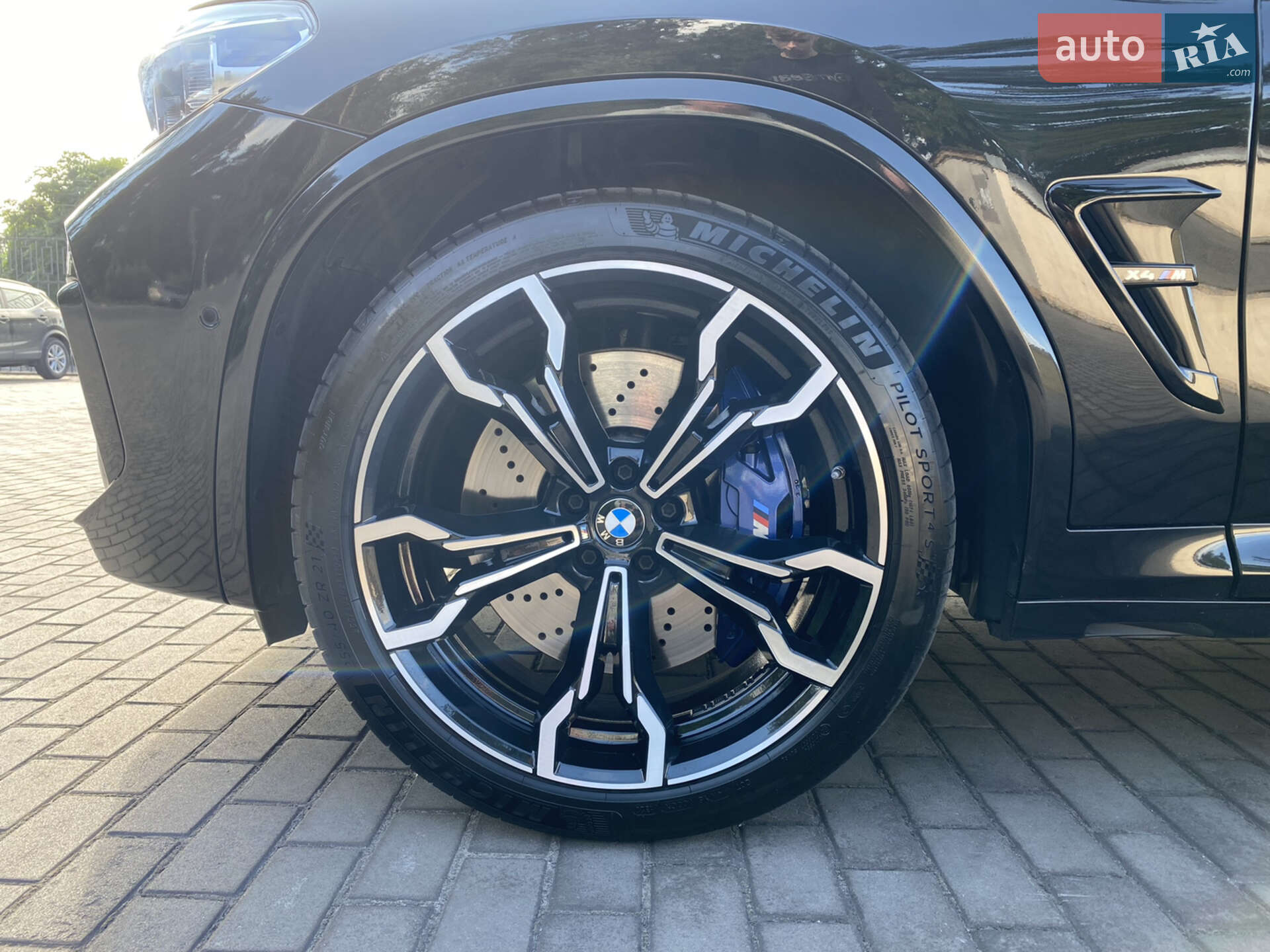 BMW X4 M 2020 VIN 5YMUJ0C05L9C17242 фото оголошення 10 з 50