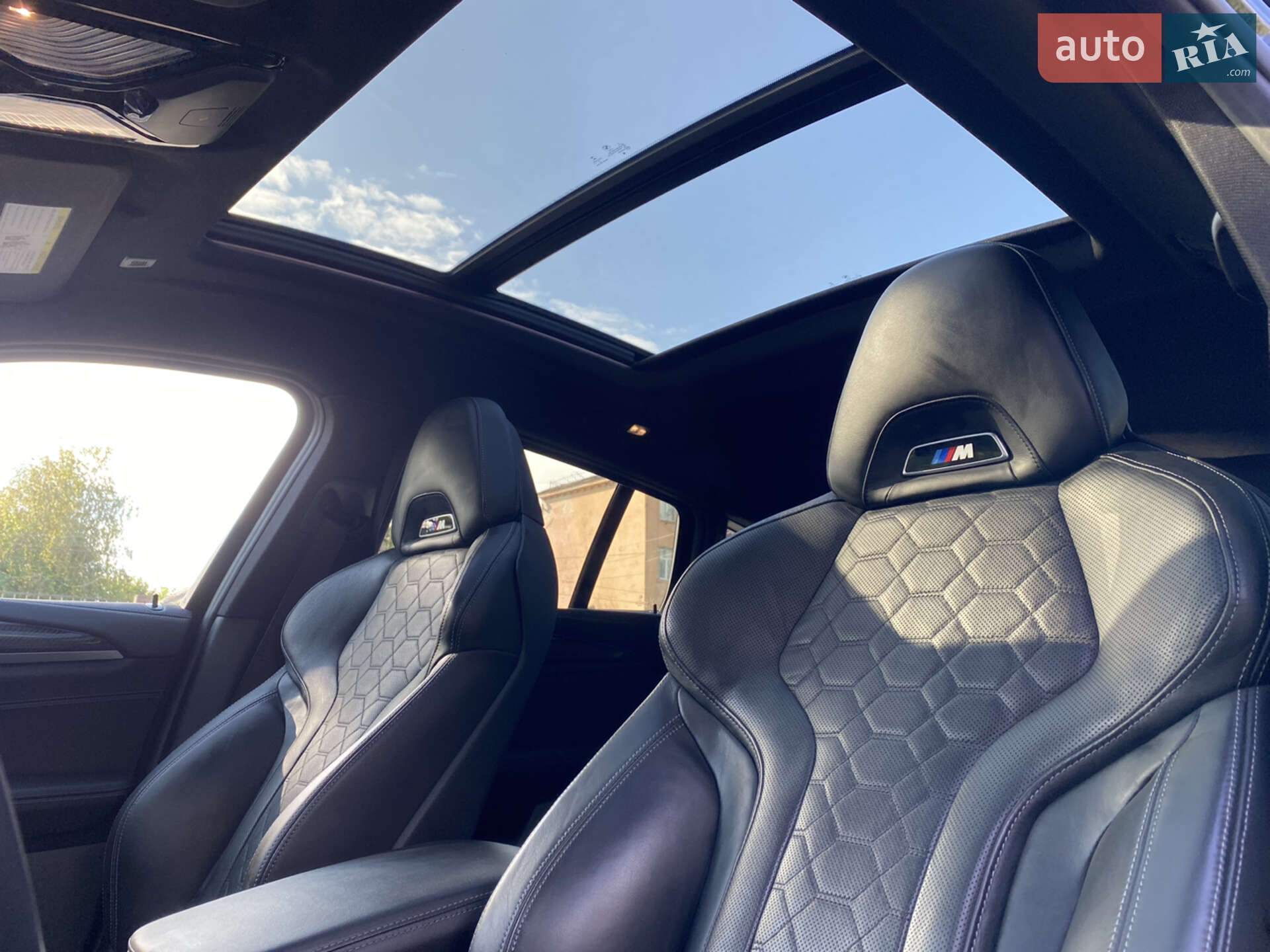 BMW X4 M 2020 VIN 5YMUJ0C05L9C17242 фото оголошення 34 з 50