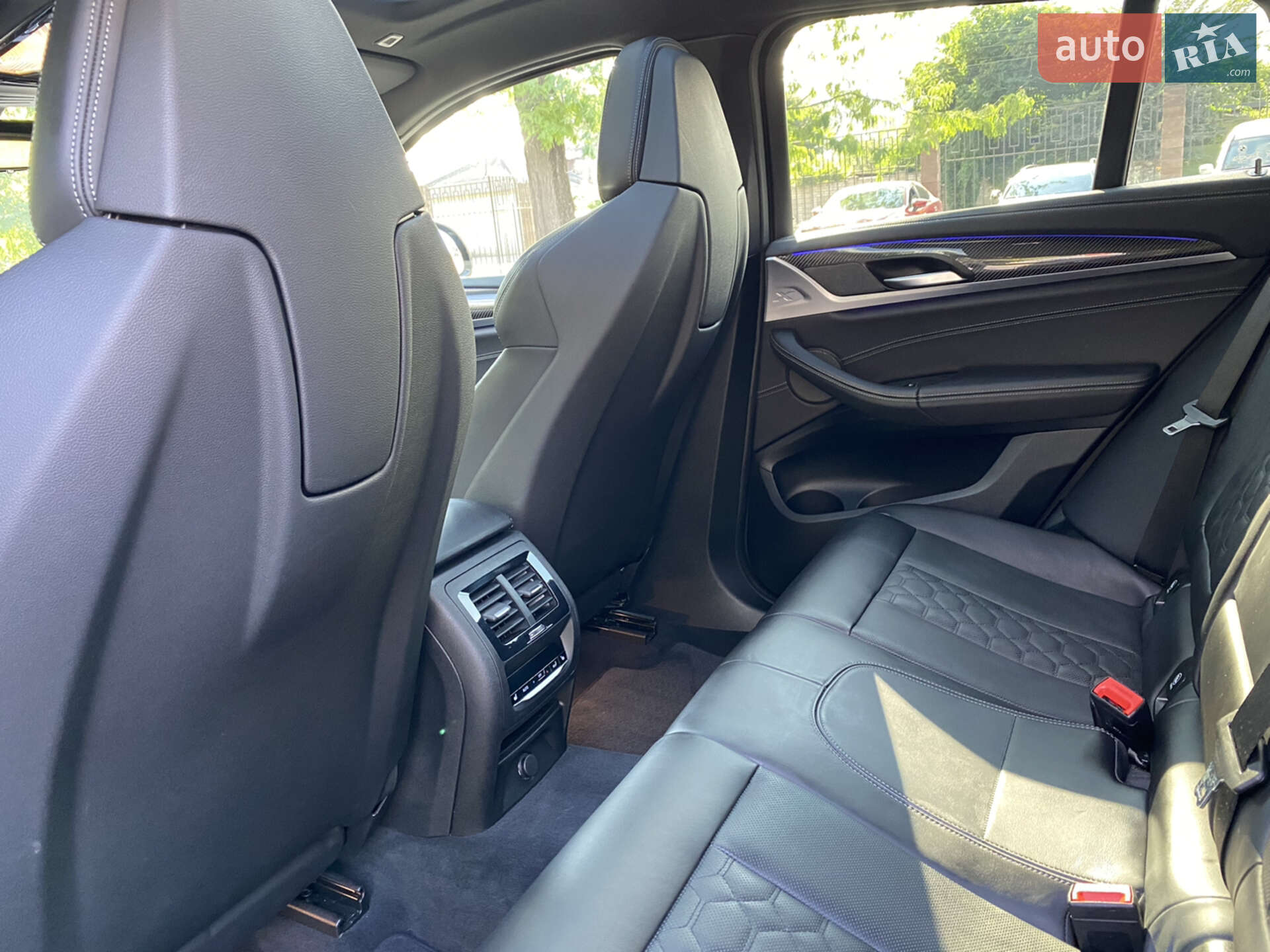 BMW X4 M 2020 VIN 5YMUJ0C05L9C17242 фото оголошення 39 з 50