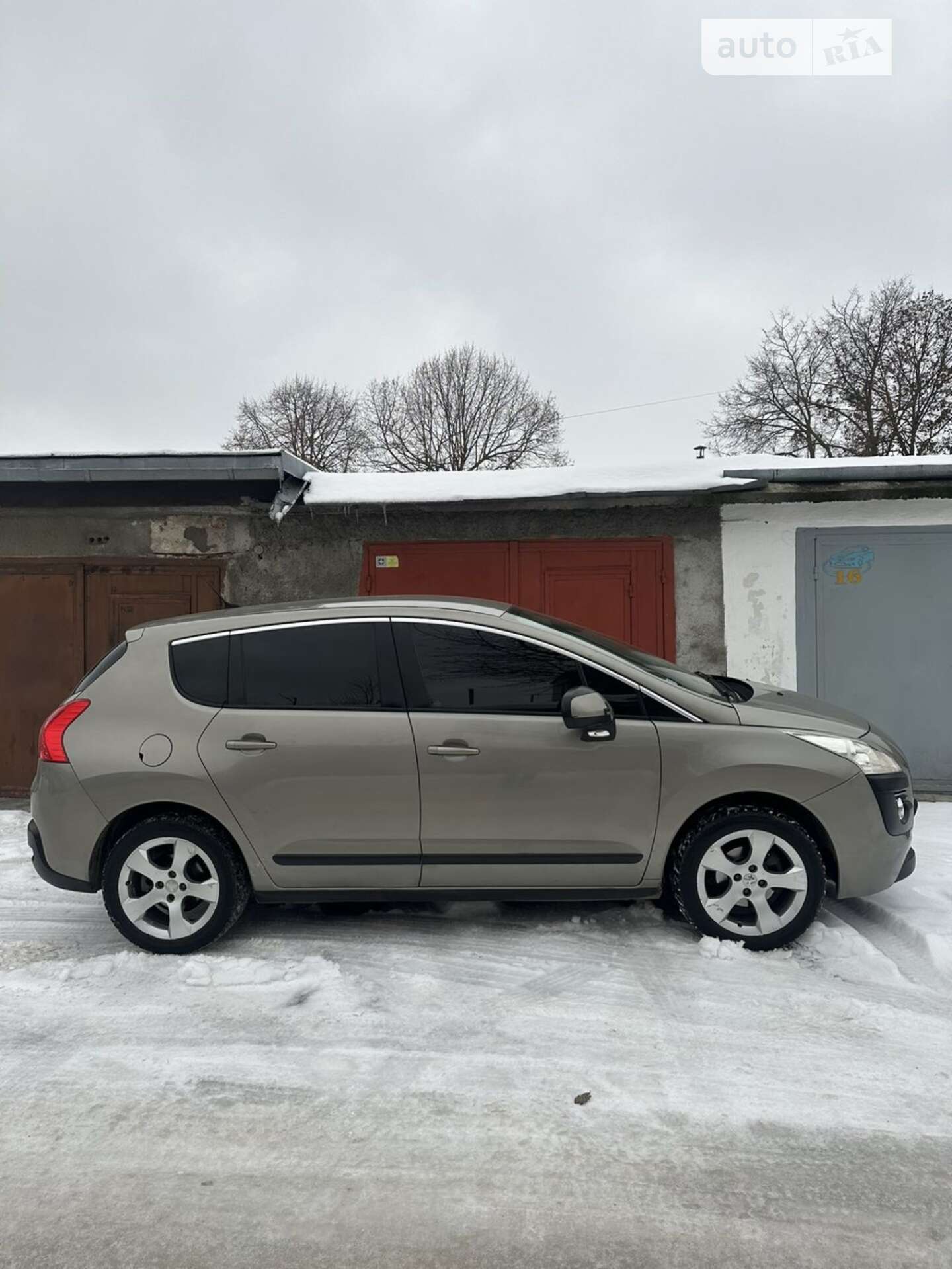 Peugeot 3008 2009 VIN VF30U9HZH9S175670 фото оголошення 7 з 93