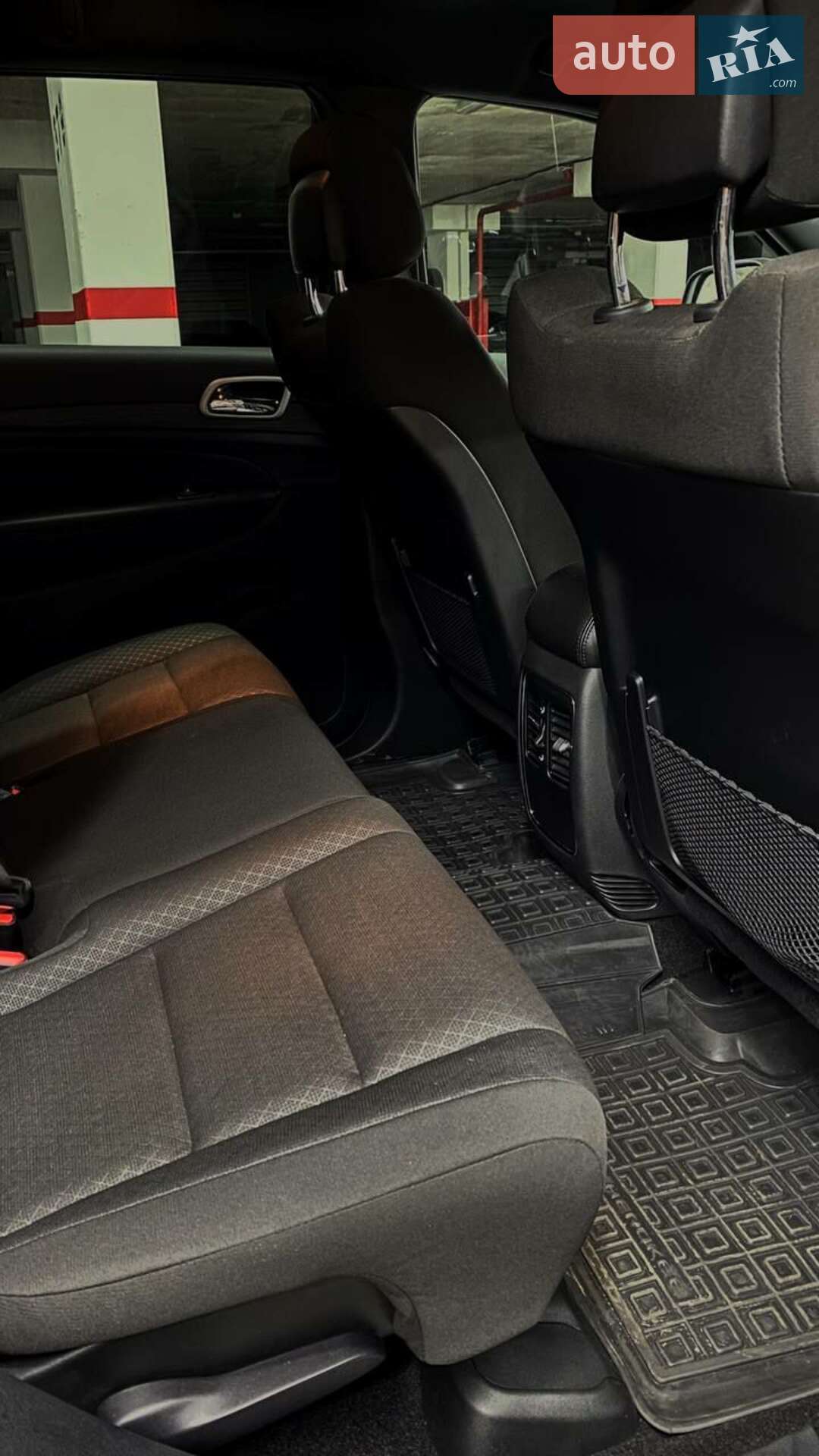 Jeep Grand Cherokee 2020 VIN 1C4RJEAG8MC538415 фото оголошення 5 з 17