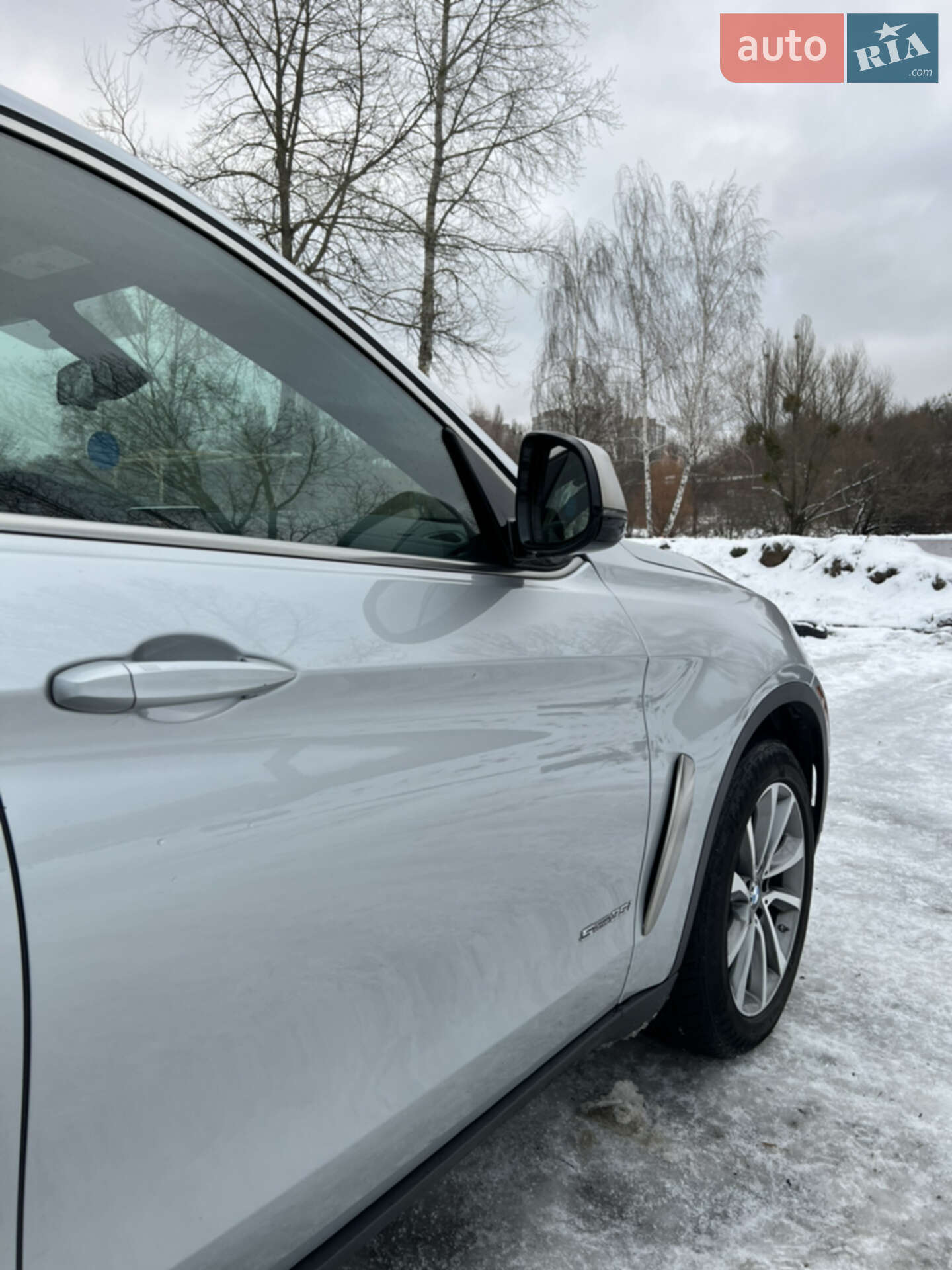 BMW X6 2018 VIN 5UXKU0C50J0G81073 фото оголошення 12 з 55