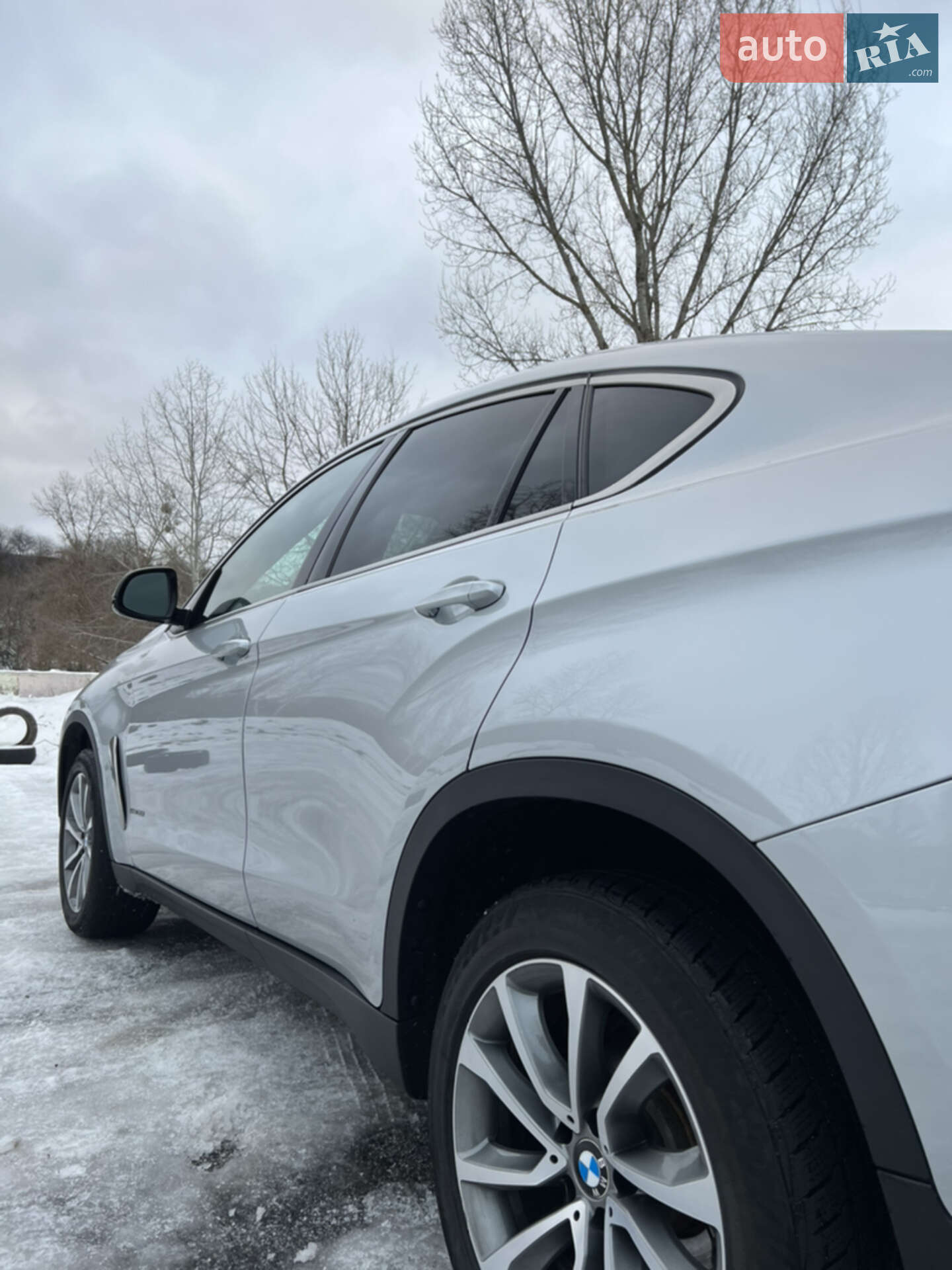 BMW X6 2018 VIN 5UXKU0C50J0G81073 фото оголошення 18 з 55