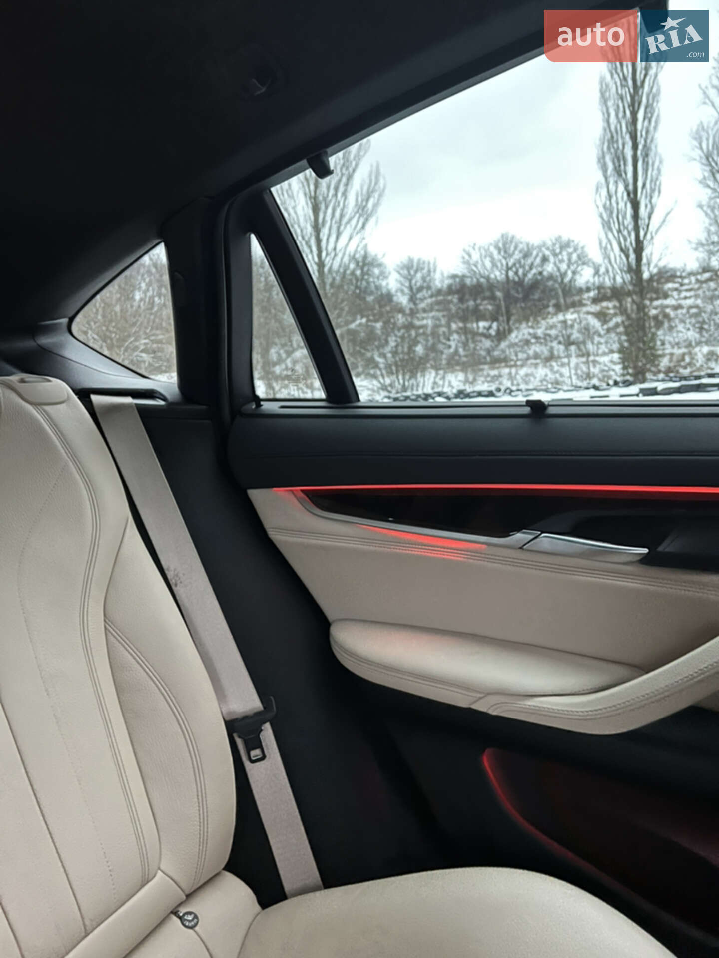 BMW X6 2018 VIN 5UXKU0C50J0G81073 фото оголошення 35 з 55