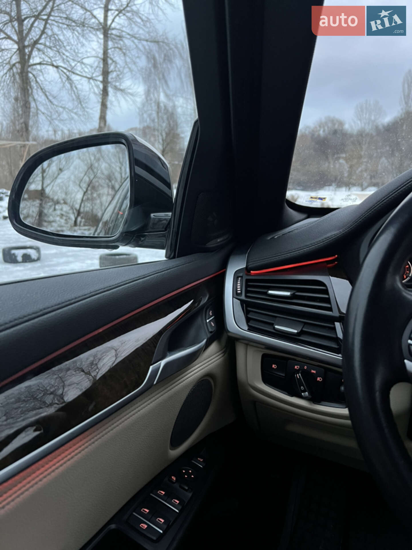 BMW X6 2018 VIN 5UXKU0C50J0G81073 фото оголошення 41 з 55