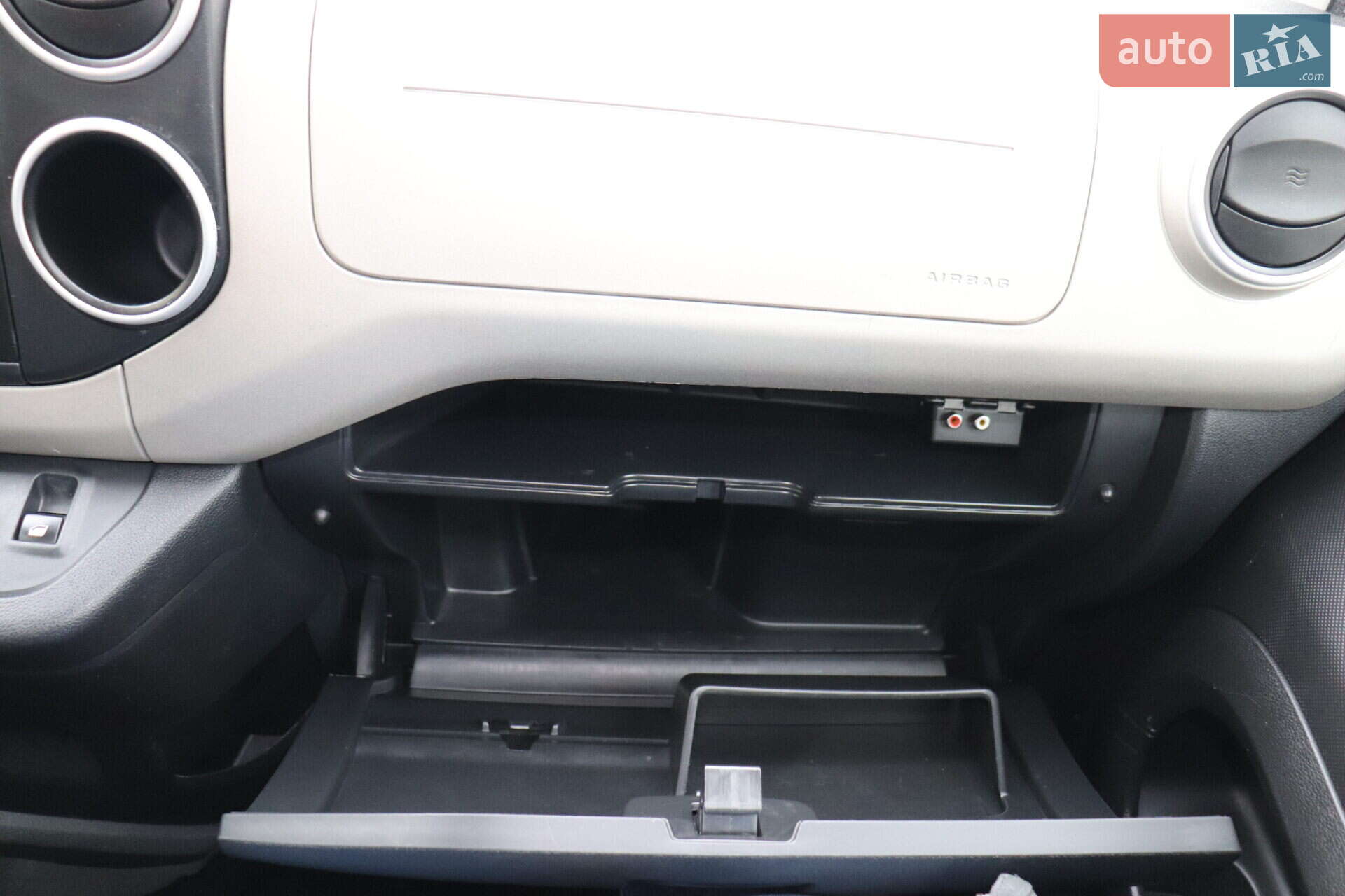 Citroen Berlingo 2014 VIN VF77J9HP8EJ641645 фото оголошення 33 з 37