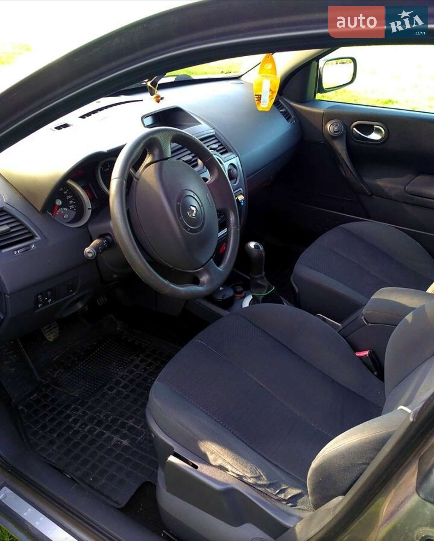 Renault Megane 2003 VIN VF1LM0J0H29211188 фото оголошення 2 з 8