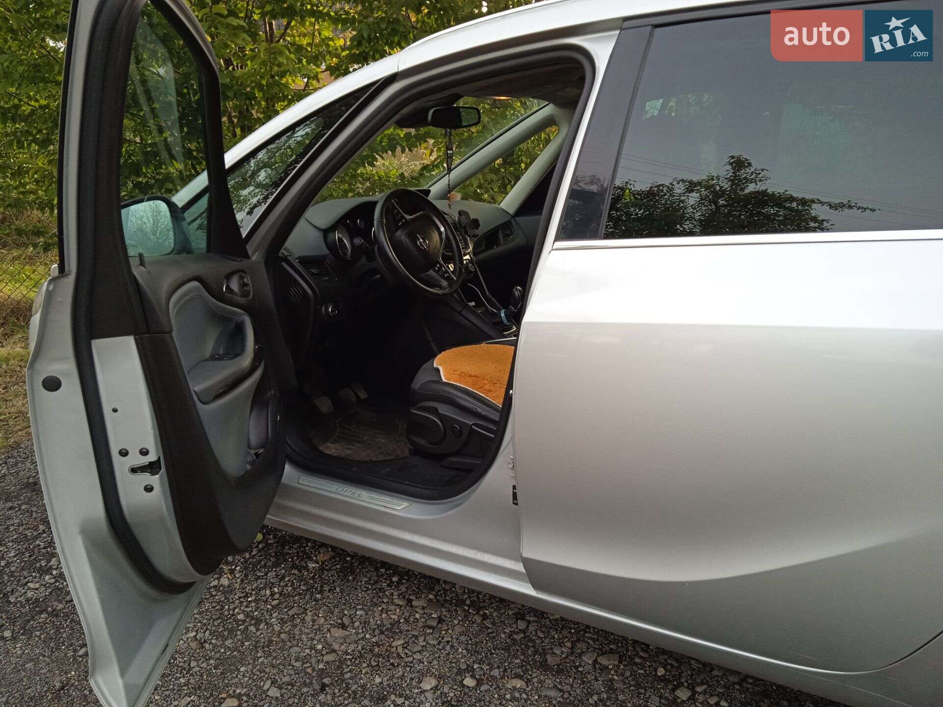 Opel Zafira Tourer 2013 VIN W0LPE9EM8E2013718 фото оголошення 5 з 9