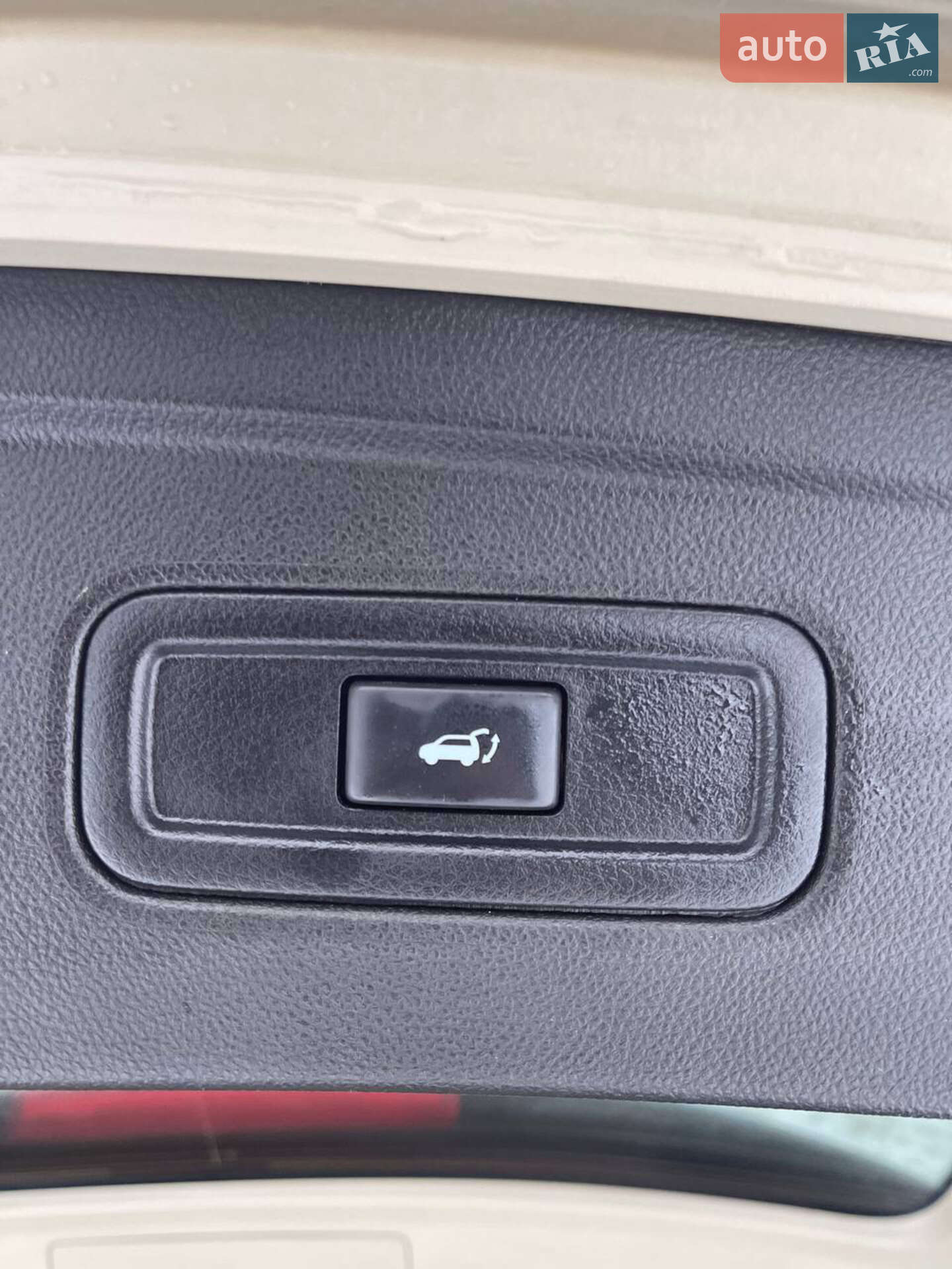 Infiniti QX70 2017 VIN JN8CS1MU2HM143275 фото оголошення 4 з 25