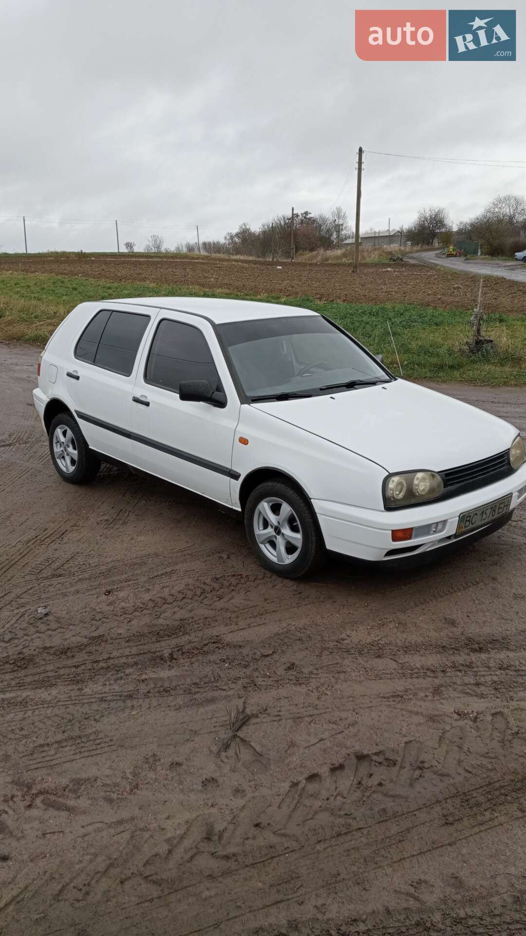 Volkswagen Golf 1997 VIN WVWZZZ1HZWW109550 фото оголошення 4 з 29