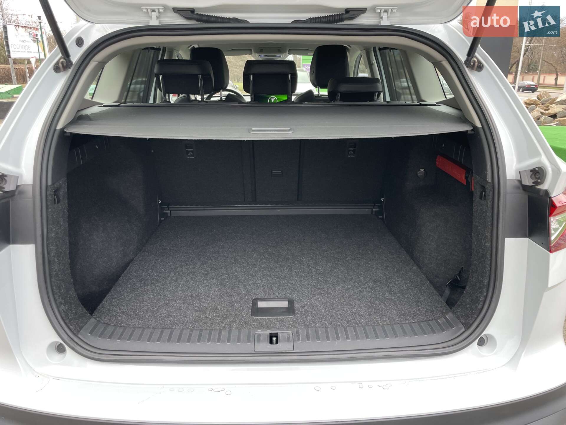 Skoda Enyaq iV 2021 VIN TMBJC7NY1MF026192 фото оголошення 18 з 42
