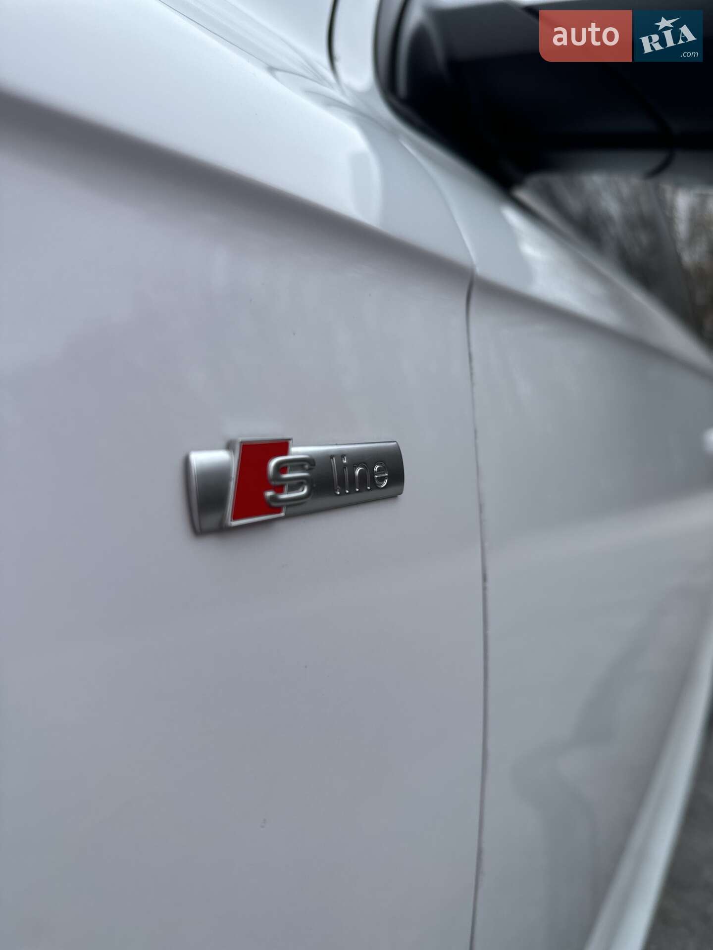 Audi Q7 2011 VIN WA1WMAFE4CD006320 фото оголошення 16 з 52
