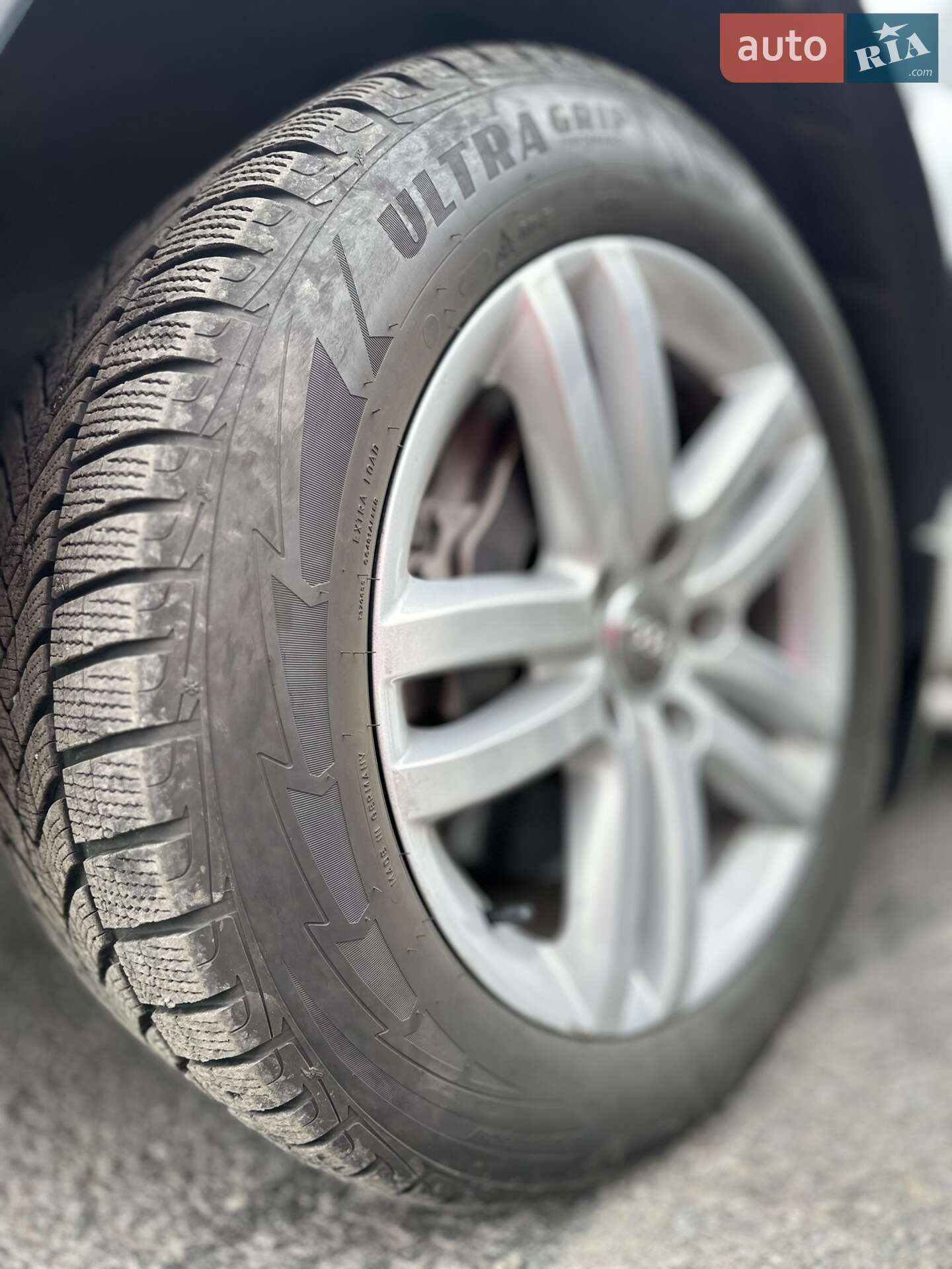 Audi Q7 2011 VIN WA1WMAFE4CD006320 фото оголошення 17 з 52