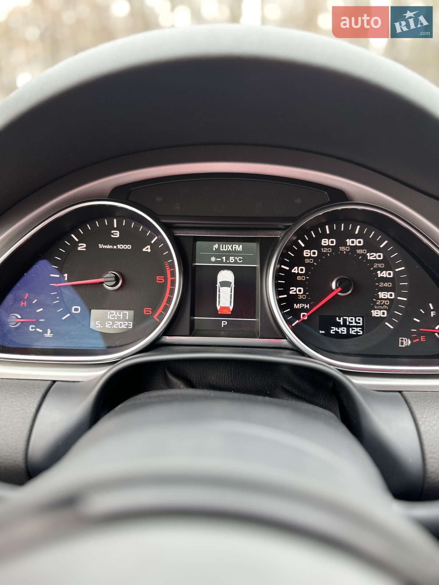 Audi Q7 2011 VIN WA1WMAFE4CD006320 фото оголошення 38 з 52