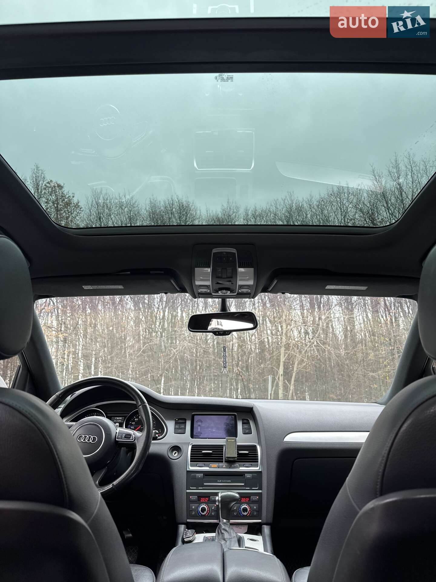 Audi Q7 2011 VIN WA1WMAFE4CD006320 фото оголошення 44 з 52