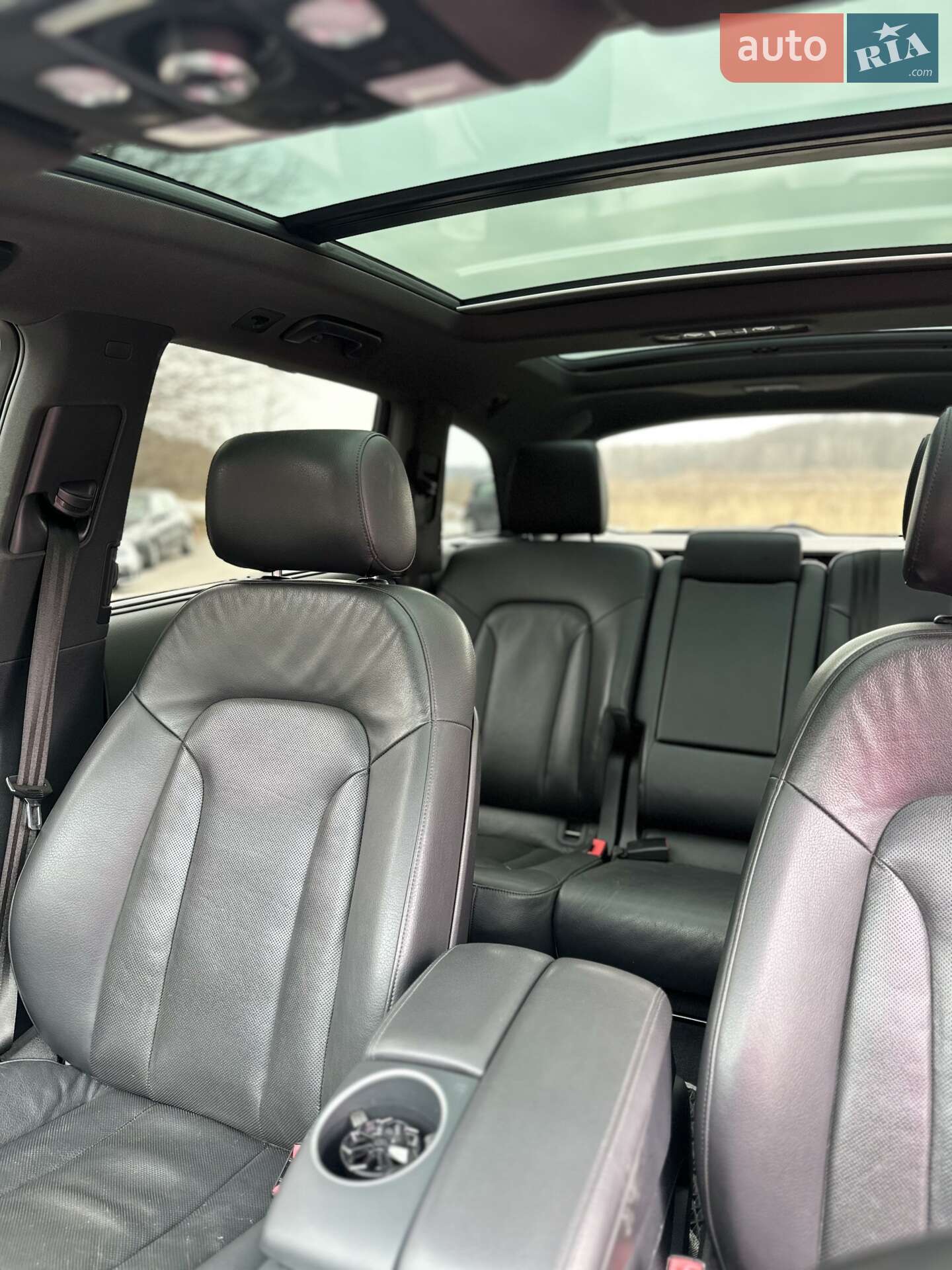 Audi Q7 2011 VIN WA1WMAFE4CD006320 фото оголошення 49 з 52