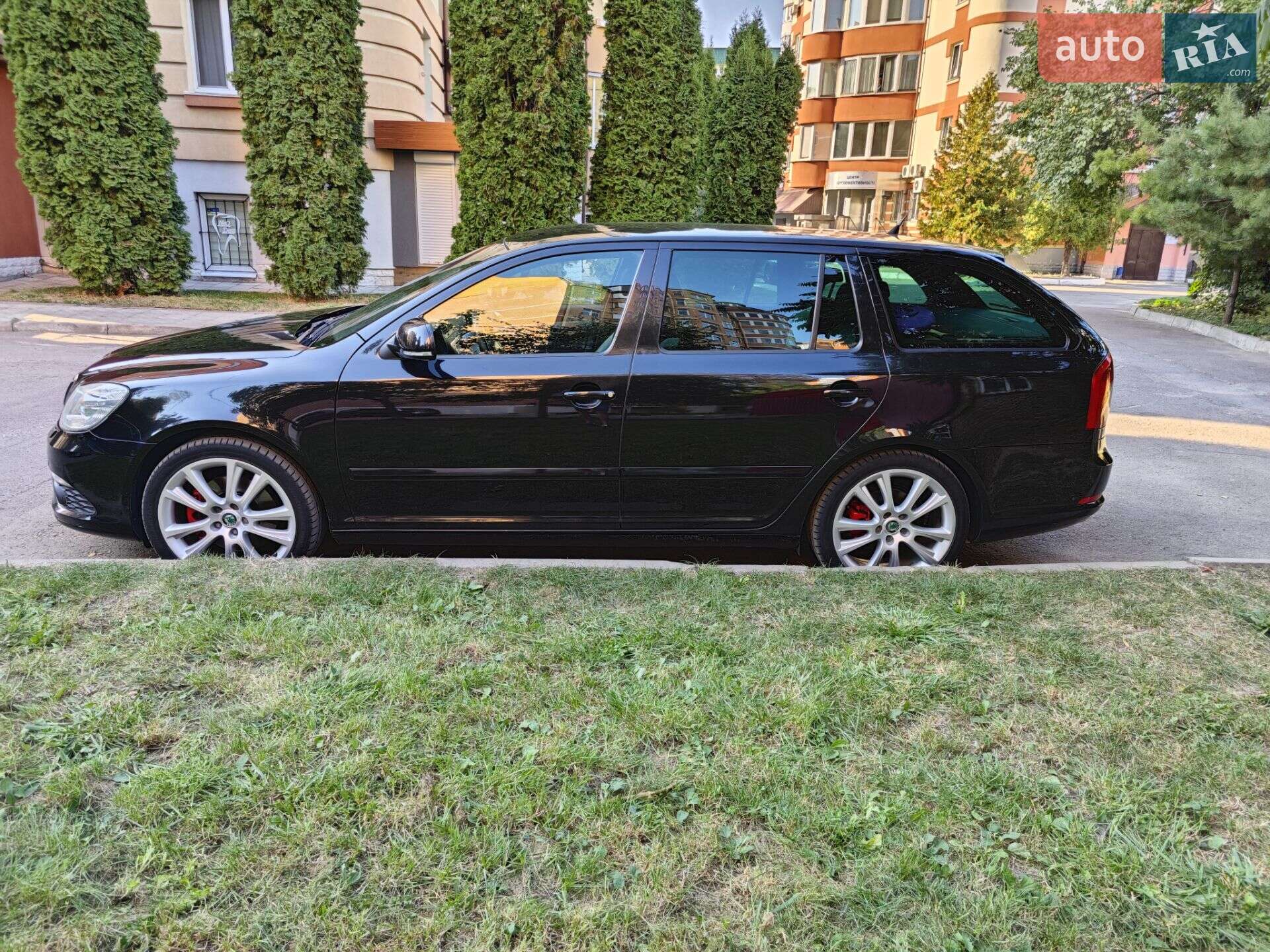 Skoda Octavia 2010 VIN TMBUH61Z4B2041264 фото оголошення 8 з 38