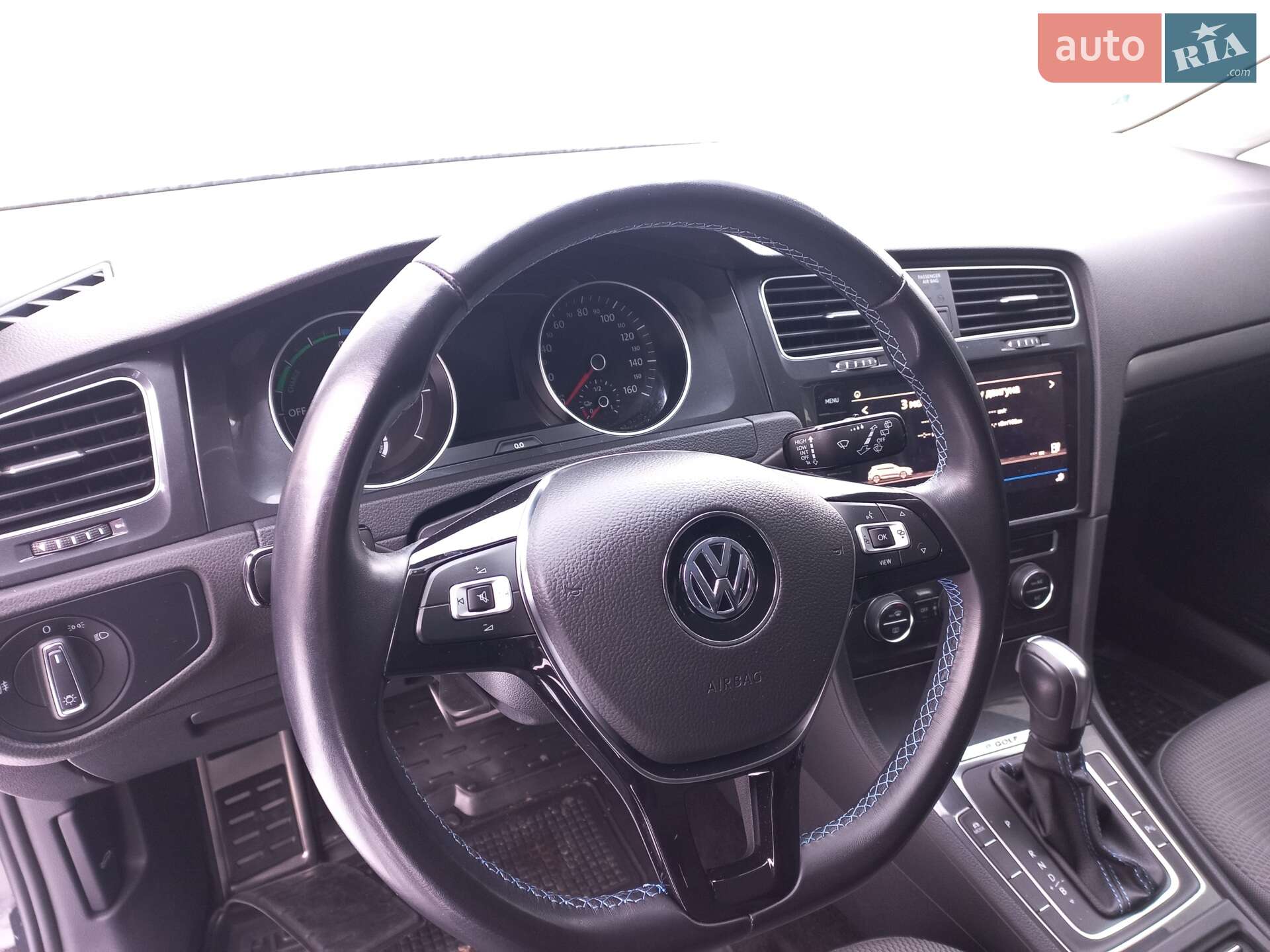 Volkswagen e-Golf 2020 VIN WVWZZZAUZLW921227 фото оголошення 19 з 24