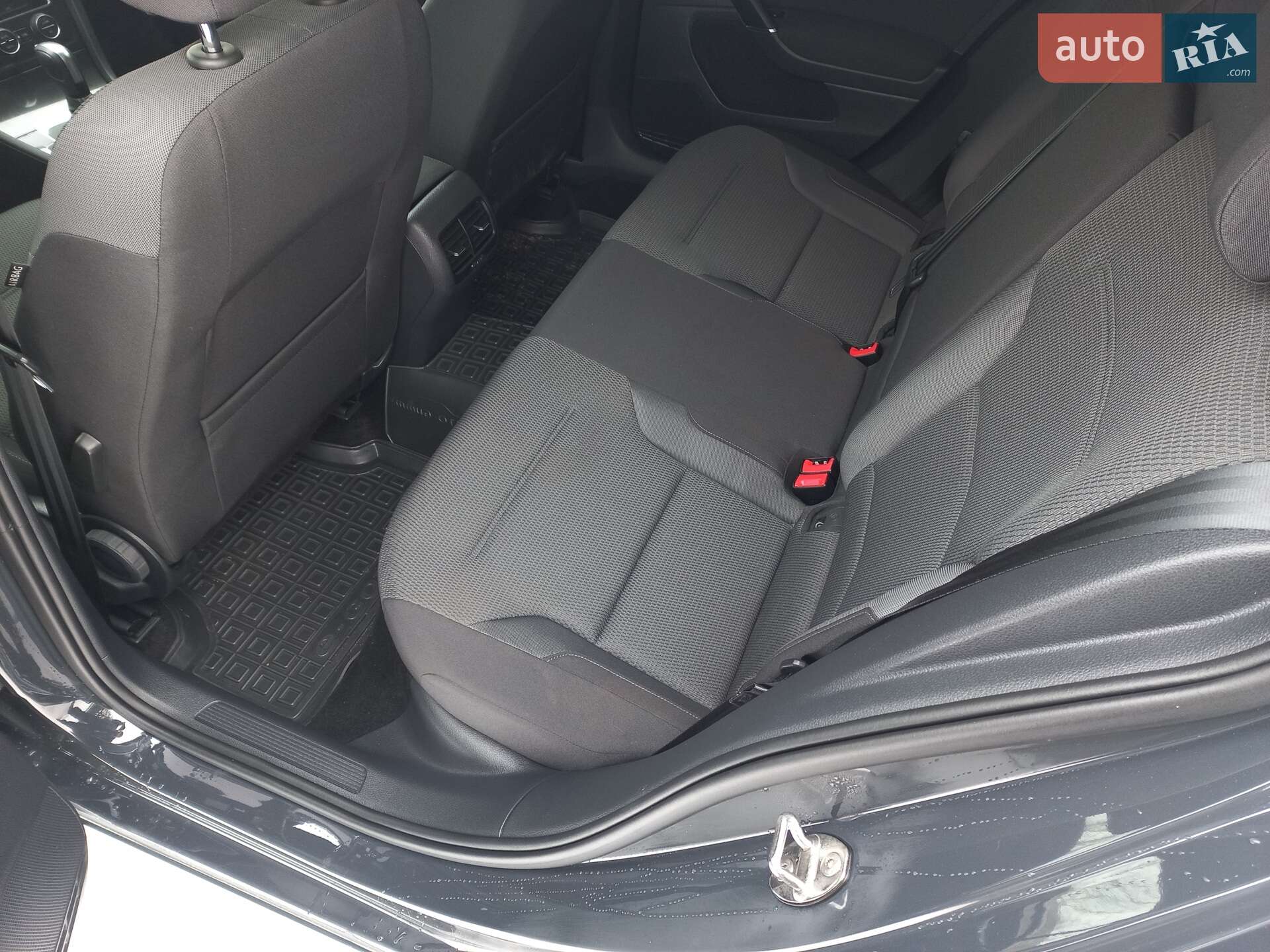 Volkswagen e-Golf 2020 VIN WVWZZZAUZLW921227 фото оголошення 21 з 24