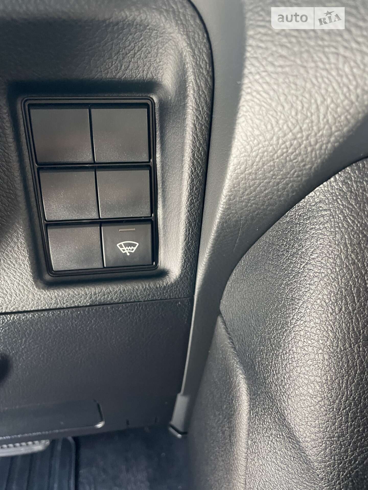 Toyota Land Cruiser Prado 2019 VIN JTEBX3FJ80K314534 фото оголошення 12 з 18