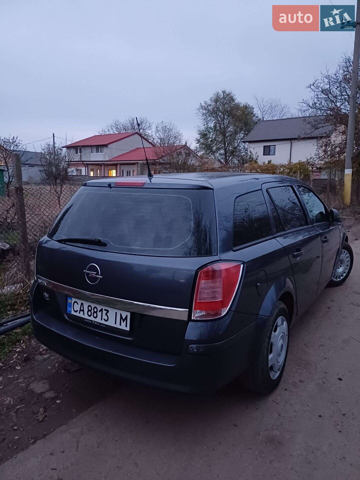 Opel Astra 2009 VIN W0L0AHL35A2004666 фото оголошення 2 з 10