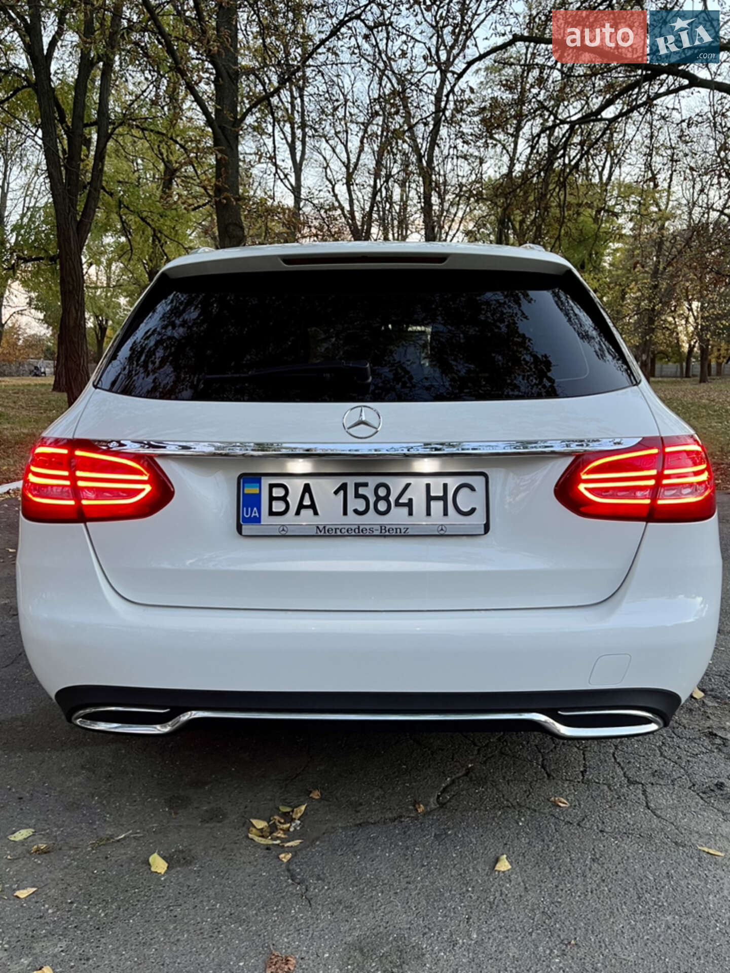 Mercedes-Benz C-Class 2018 VIN WDD2052041F715755 фото оголошення 6 з 14