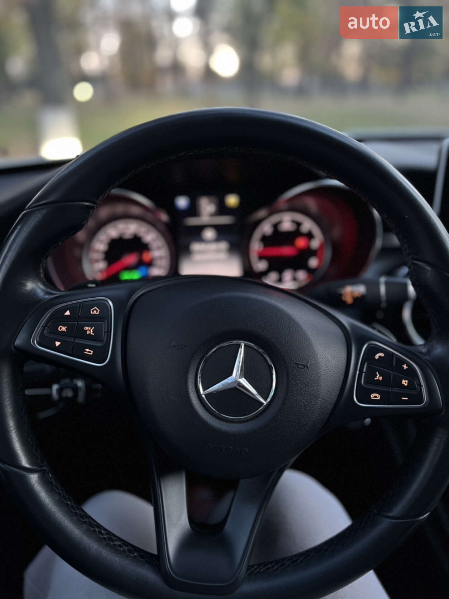 Mercedes-Benz C-Class 2018 VIN WDD2052041F715755 фото оголошення 14 з 14